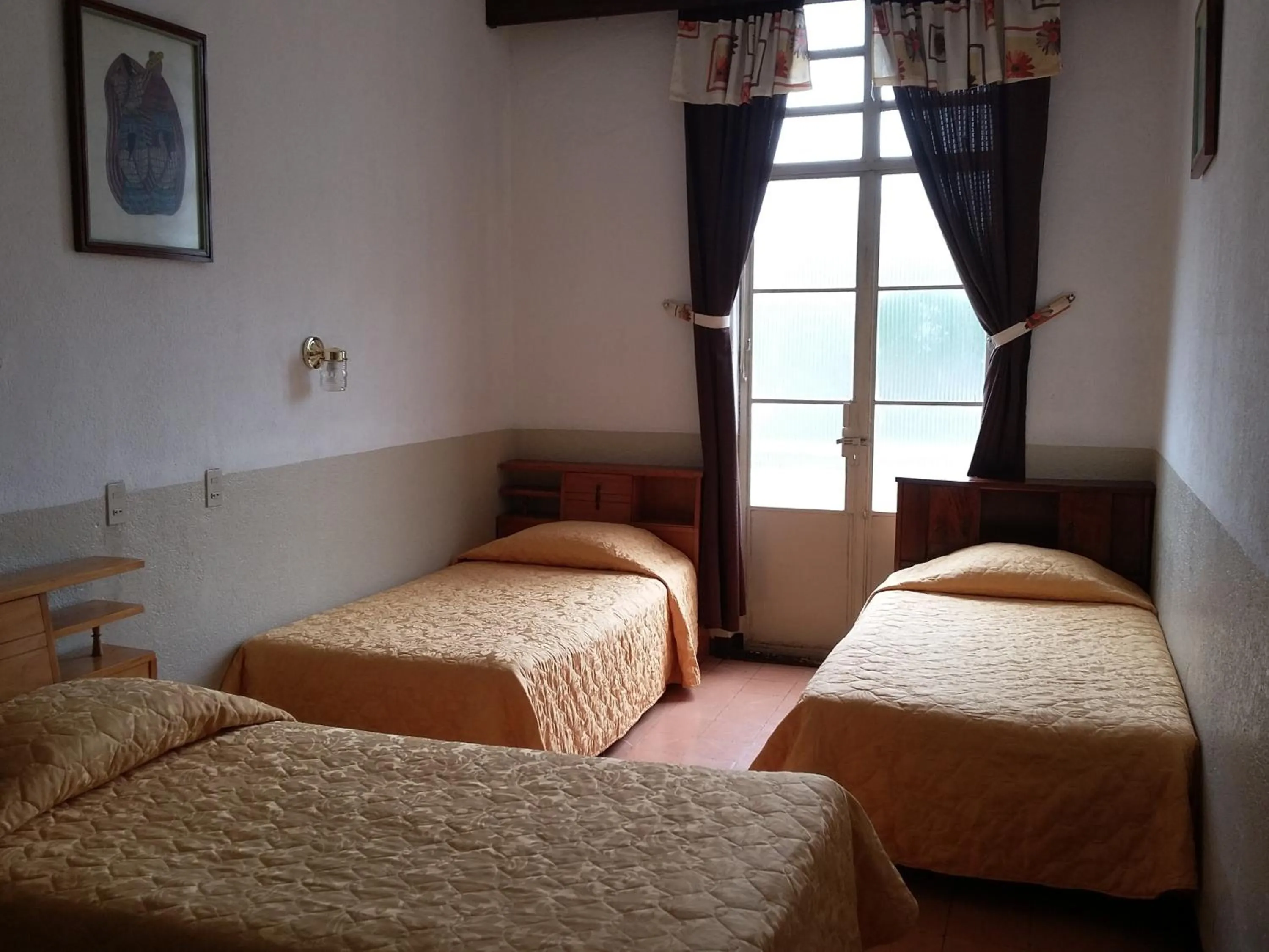 Photo of the whole room, Bed in Hotel Centenario
