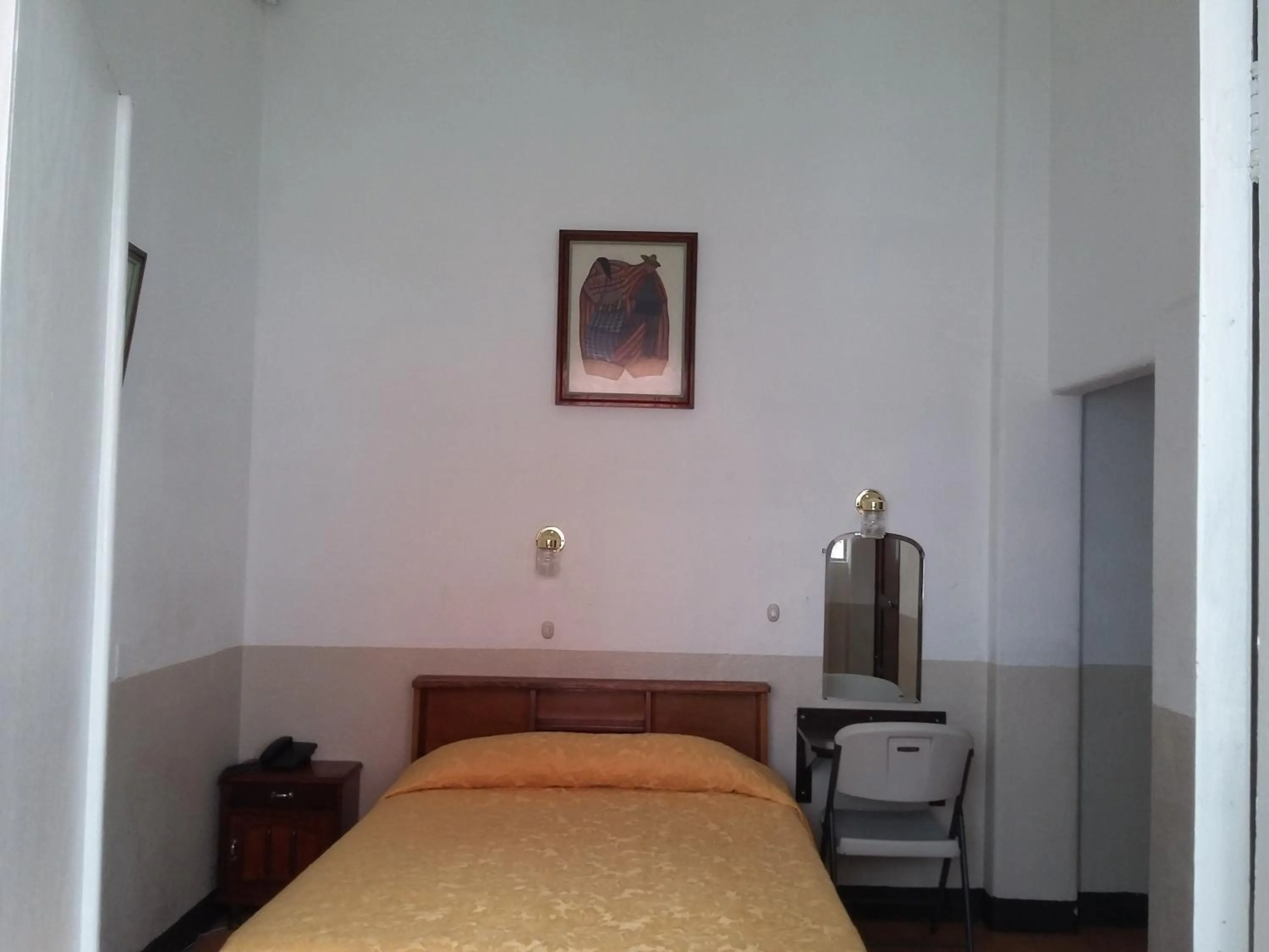 Photo of the whole room, Bed in Hotel Centenario