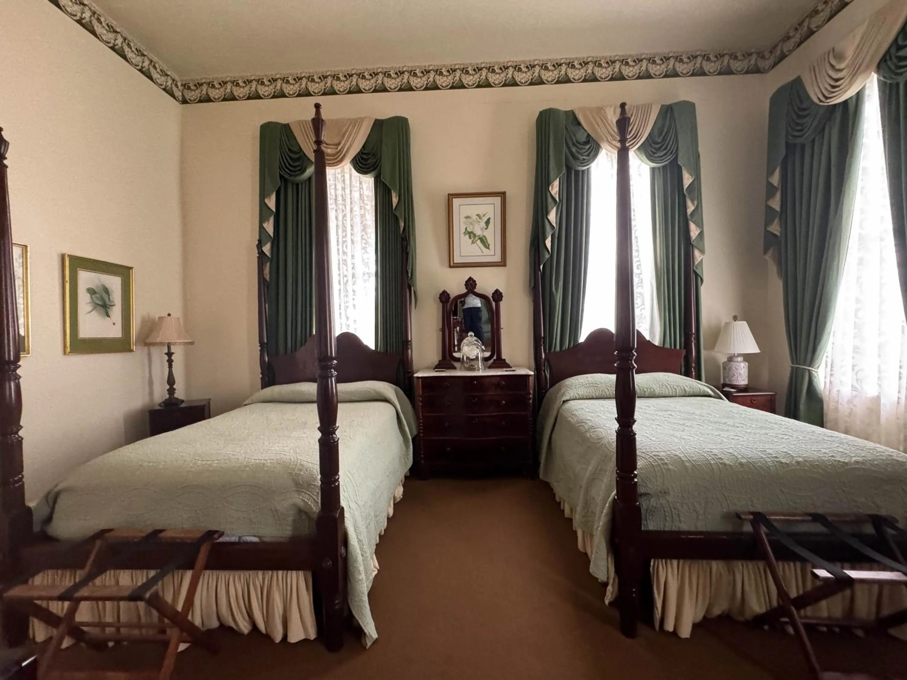 Bedroom, Bed in The Guest House Historic Mansion