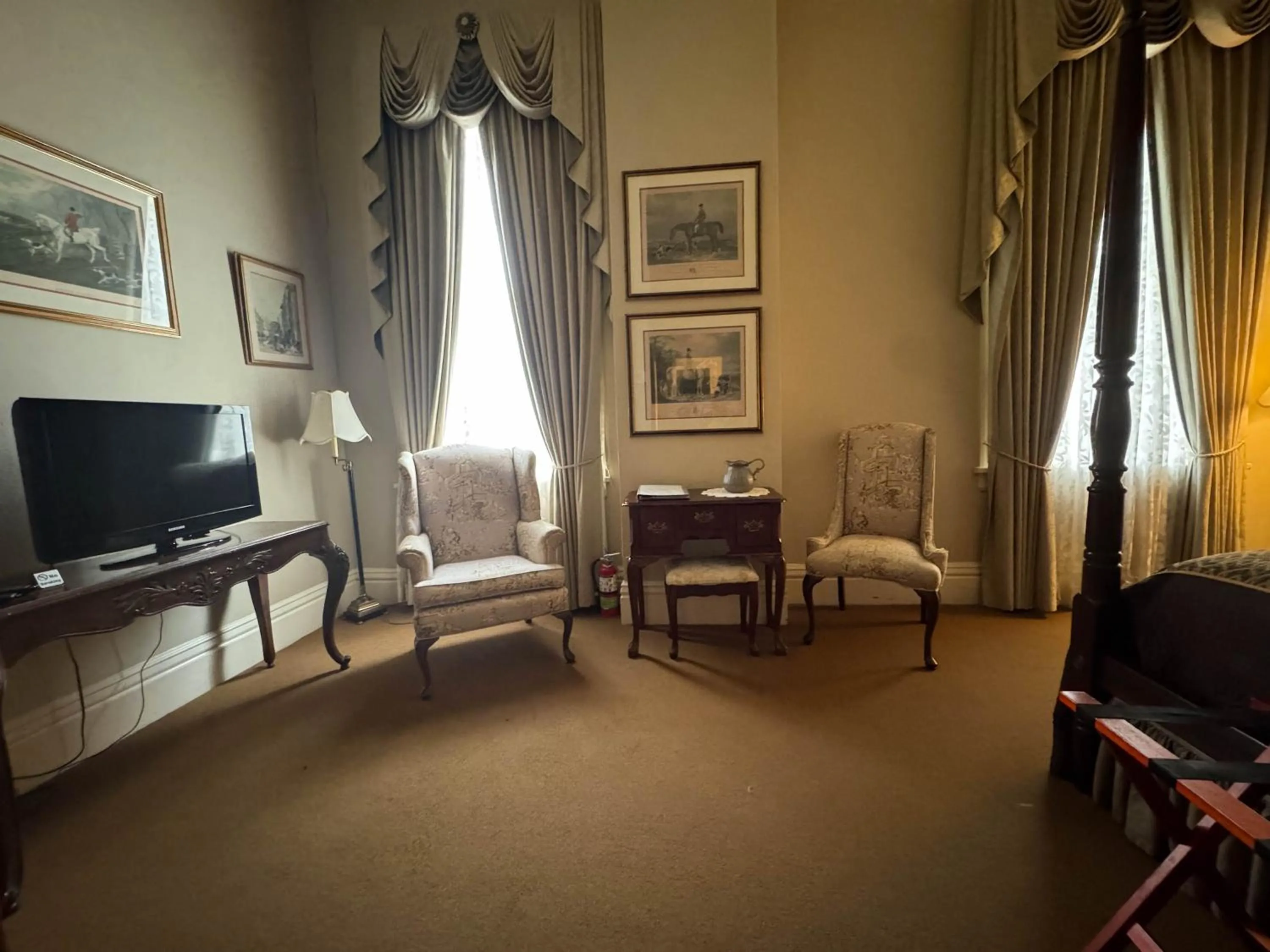 Seating area in The Guest House Historic Mansion