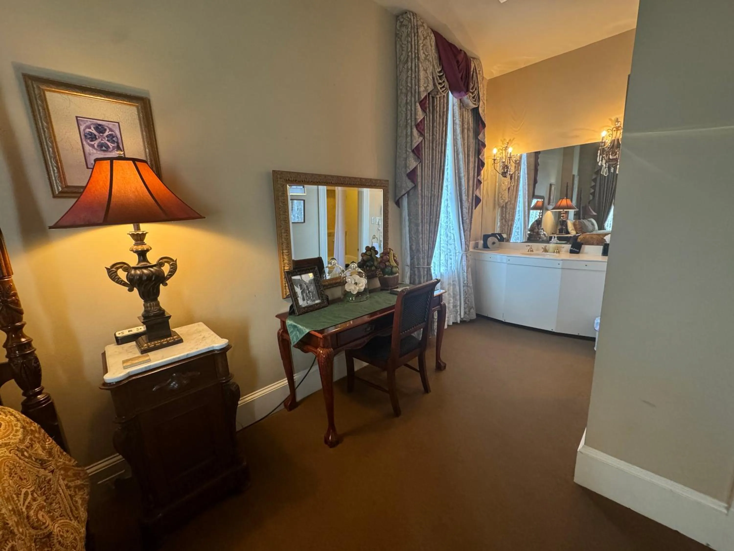 Seating area in The Guest House Historic Mansion