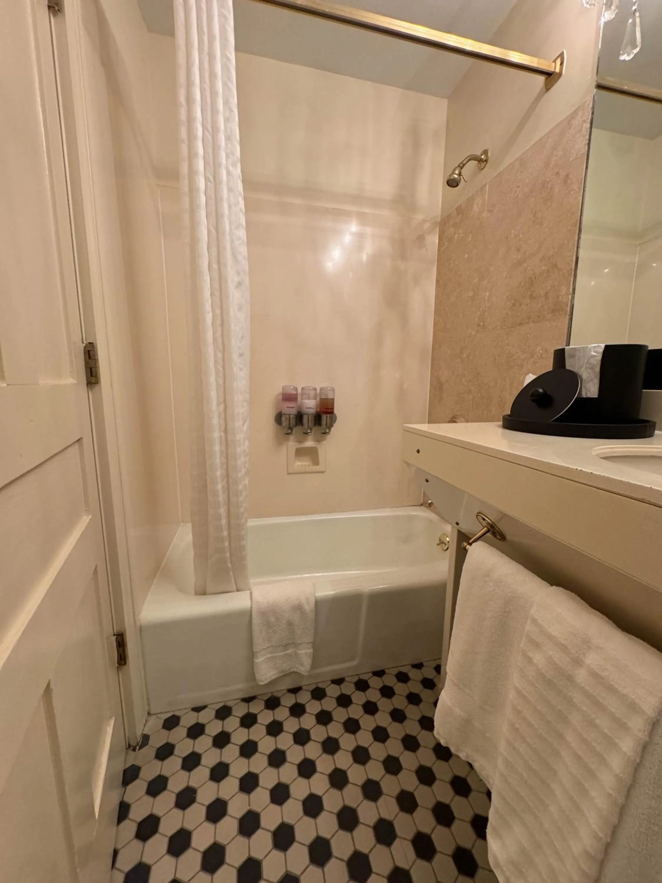 Bathroom in The Guest House Historic Mansion