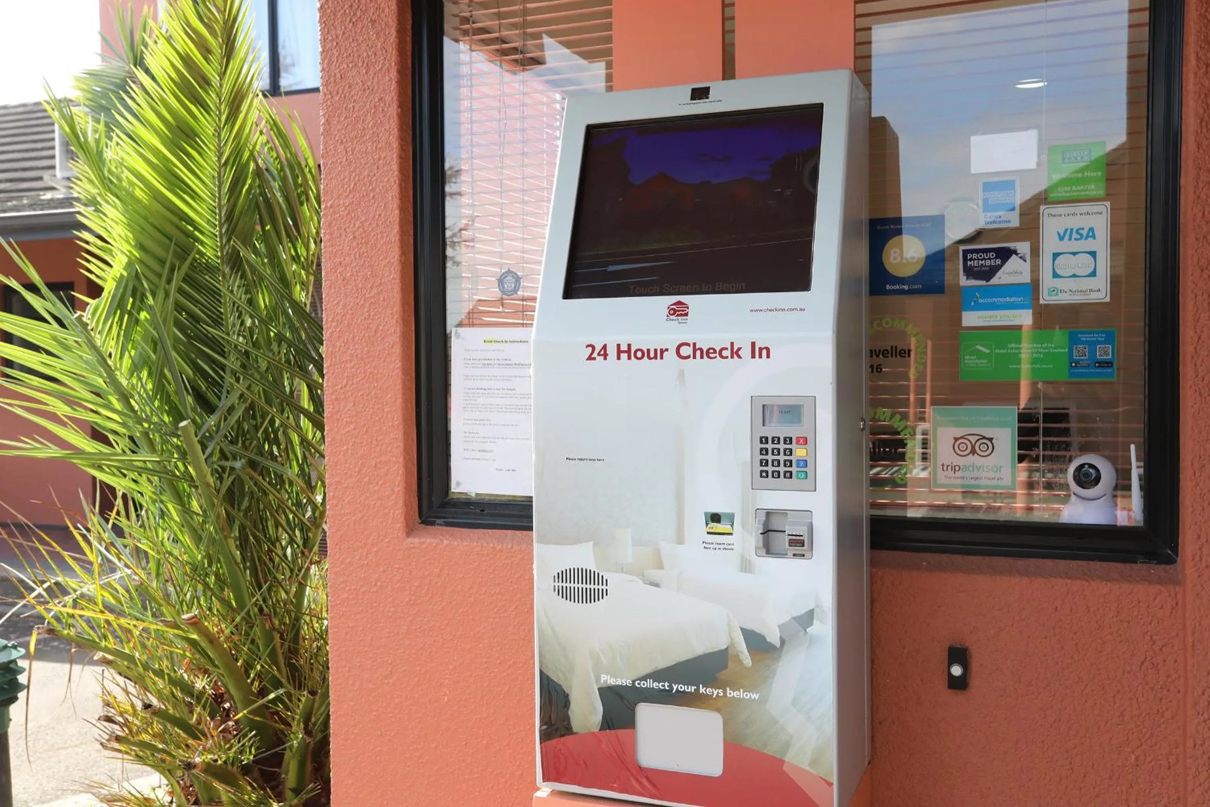 Facade/entrance in Pavilion Motel & Conference Centre