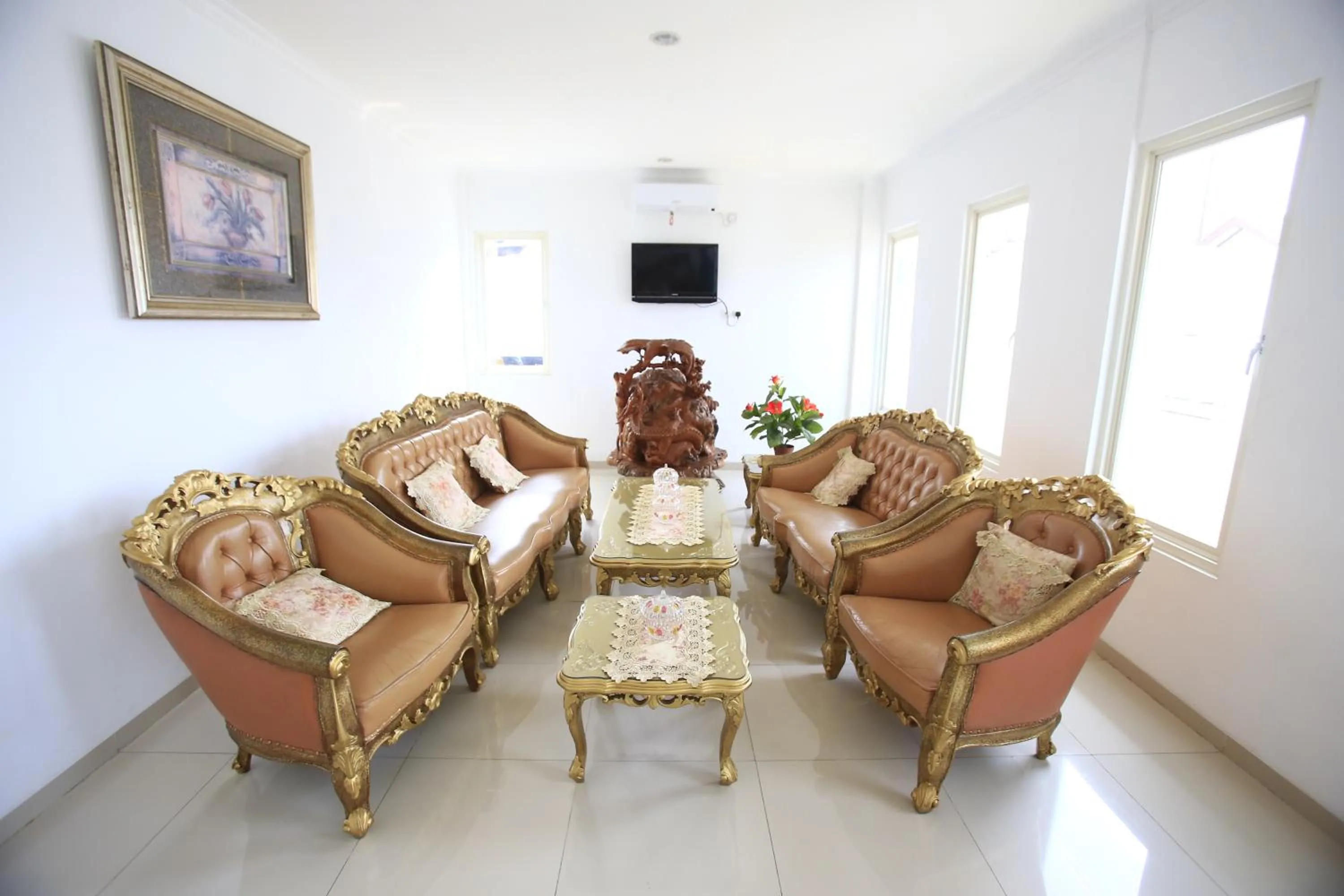 Area and facilities in RedDoorz @ Jatiwaringin