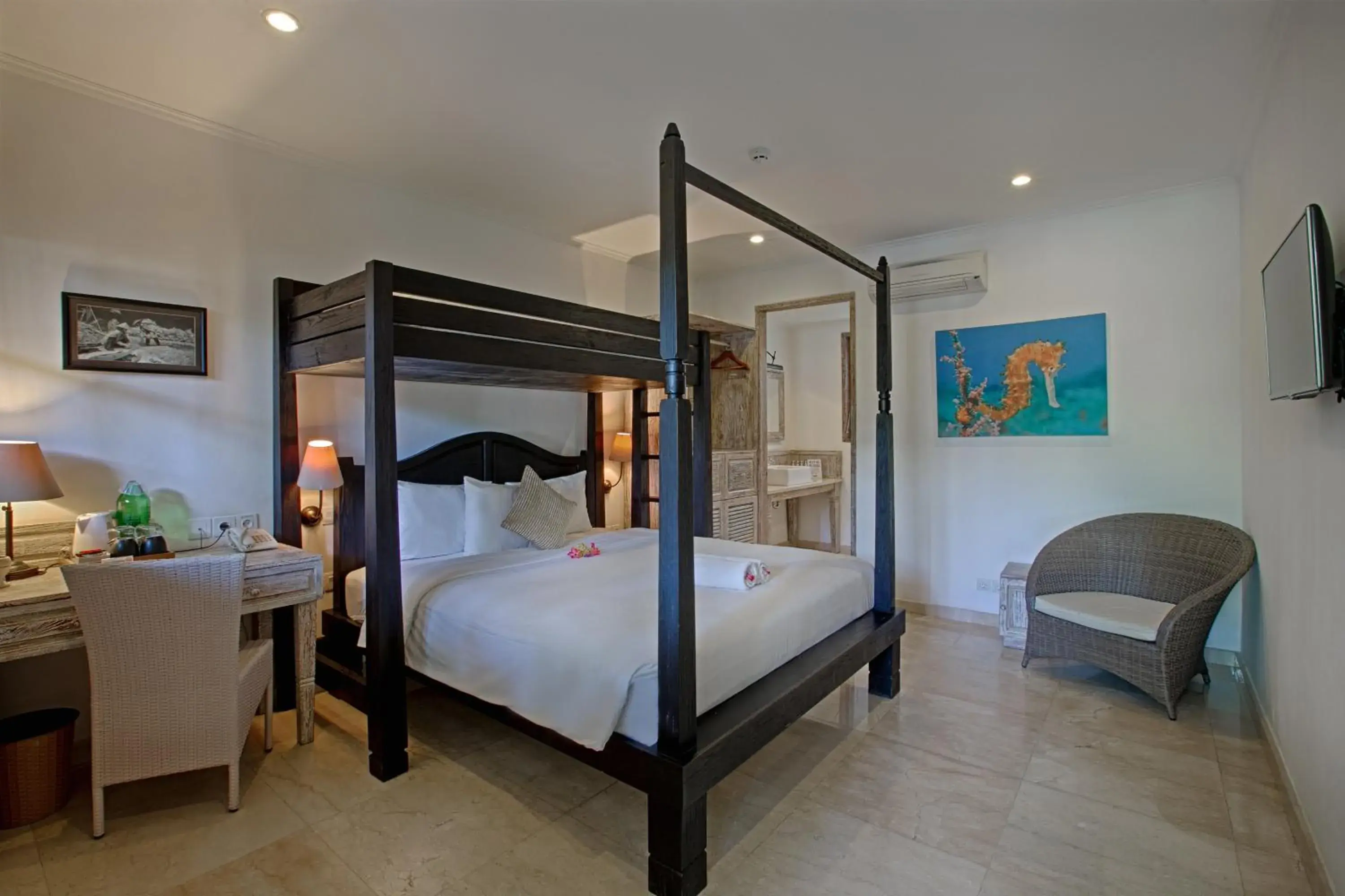 Photo of the whole room, Bed in OK Divers Resort & Spa Photo of the whole room, Bed in OK Divers Resort & Spa