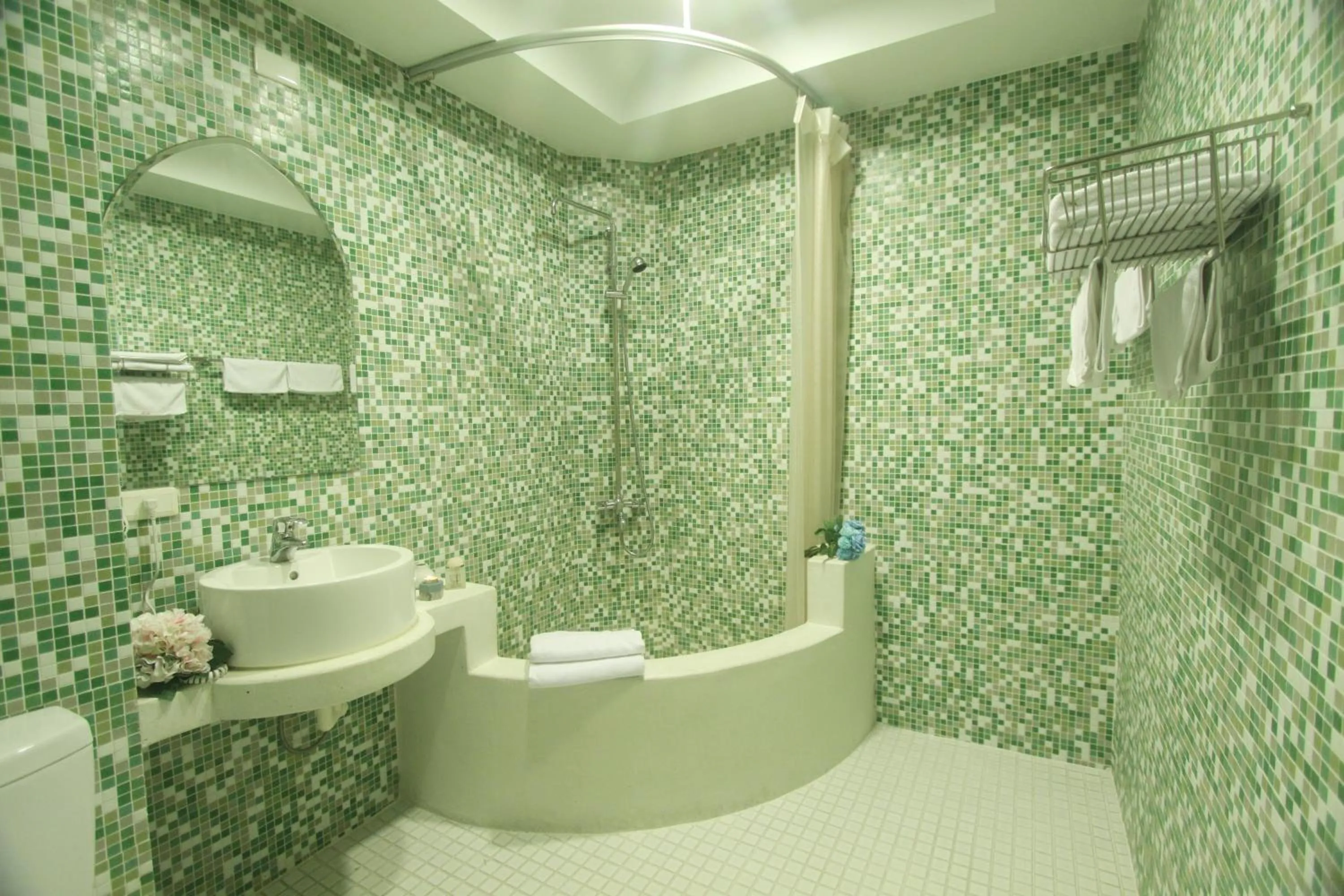 Bathroom in Moroccan Holiday Suite