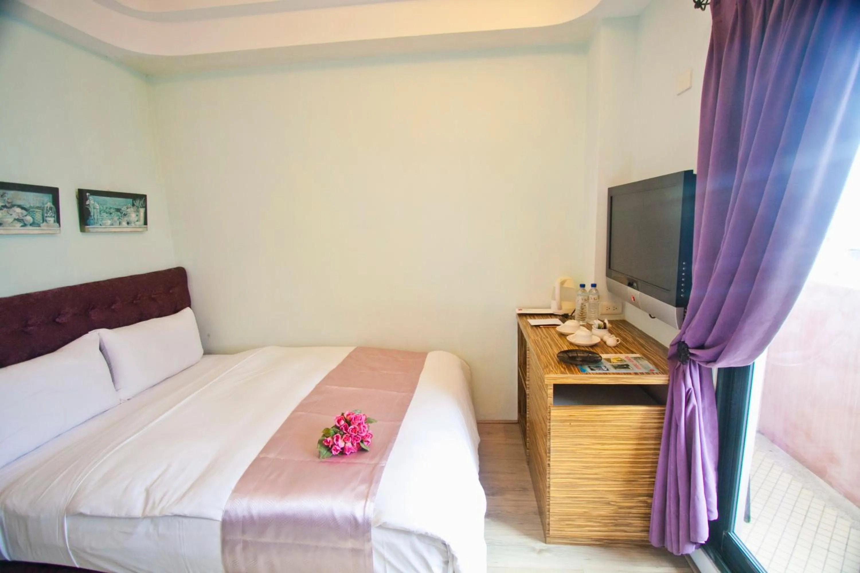 Moroccan Holiday Suite