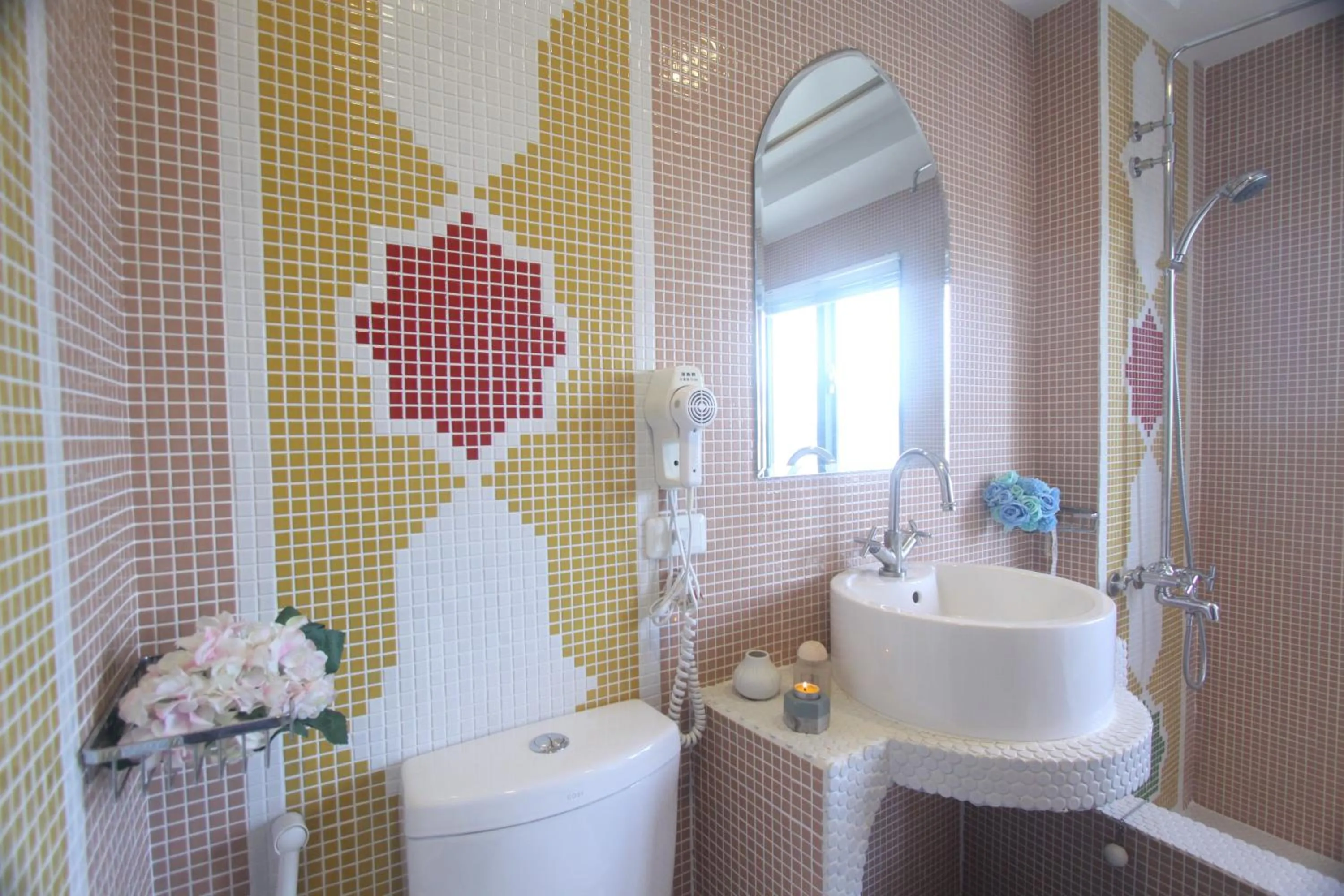 Bathroom in Moroccan Holiday Suite