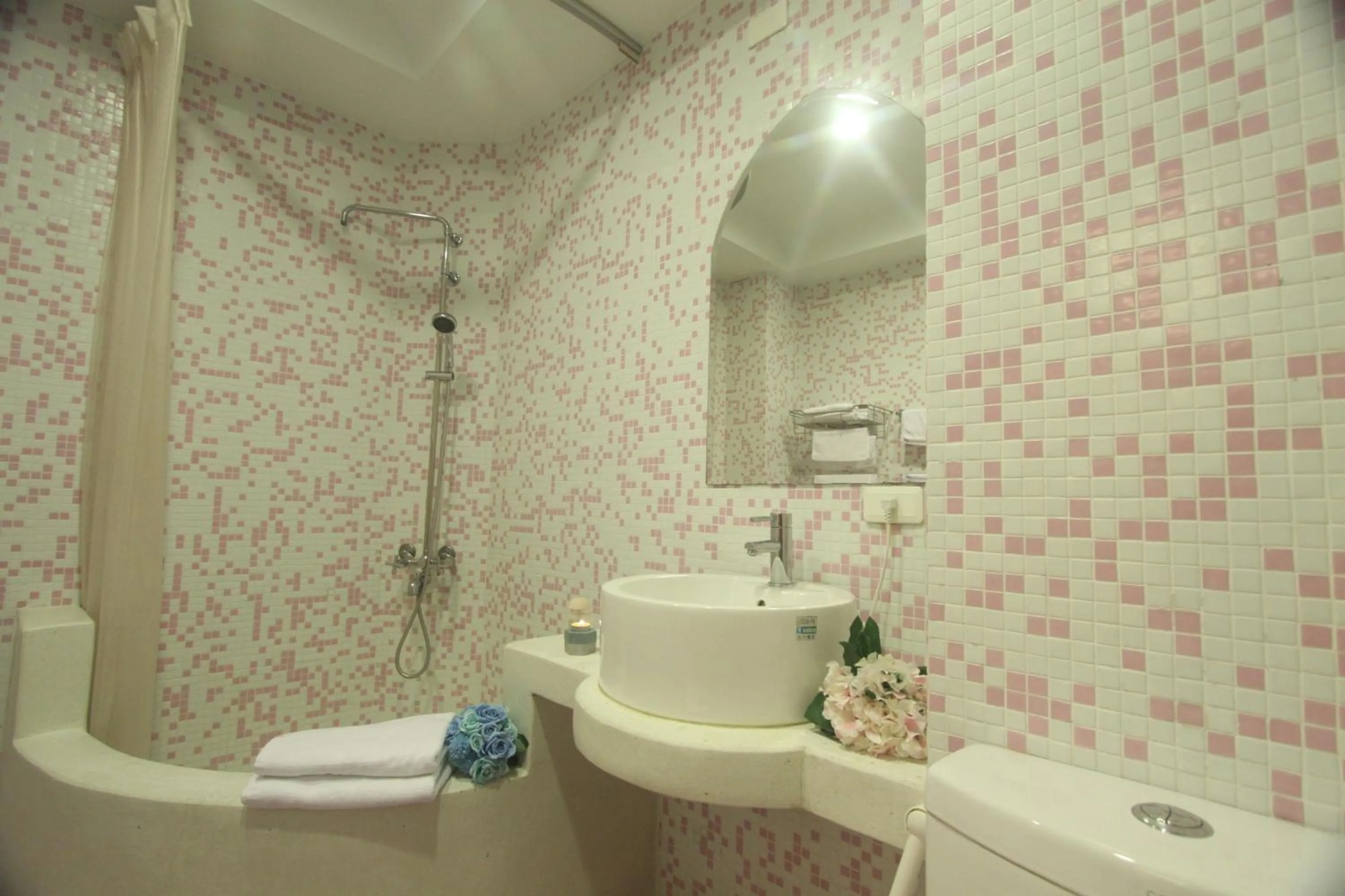 Bathroom in Moroccan Holiday Suite