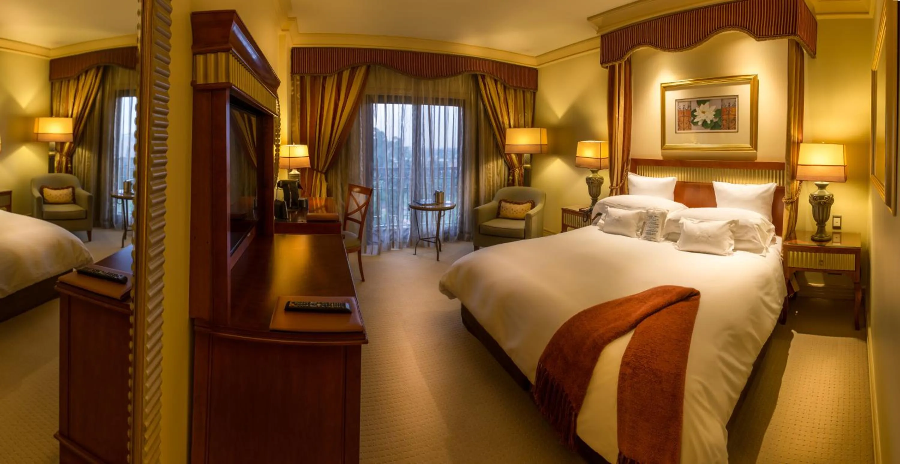 Photo of the whole room, Bed in Peermont D'oreale Grande at Emperors Palace