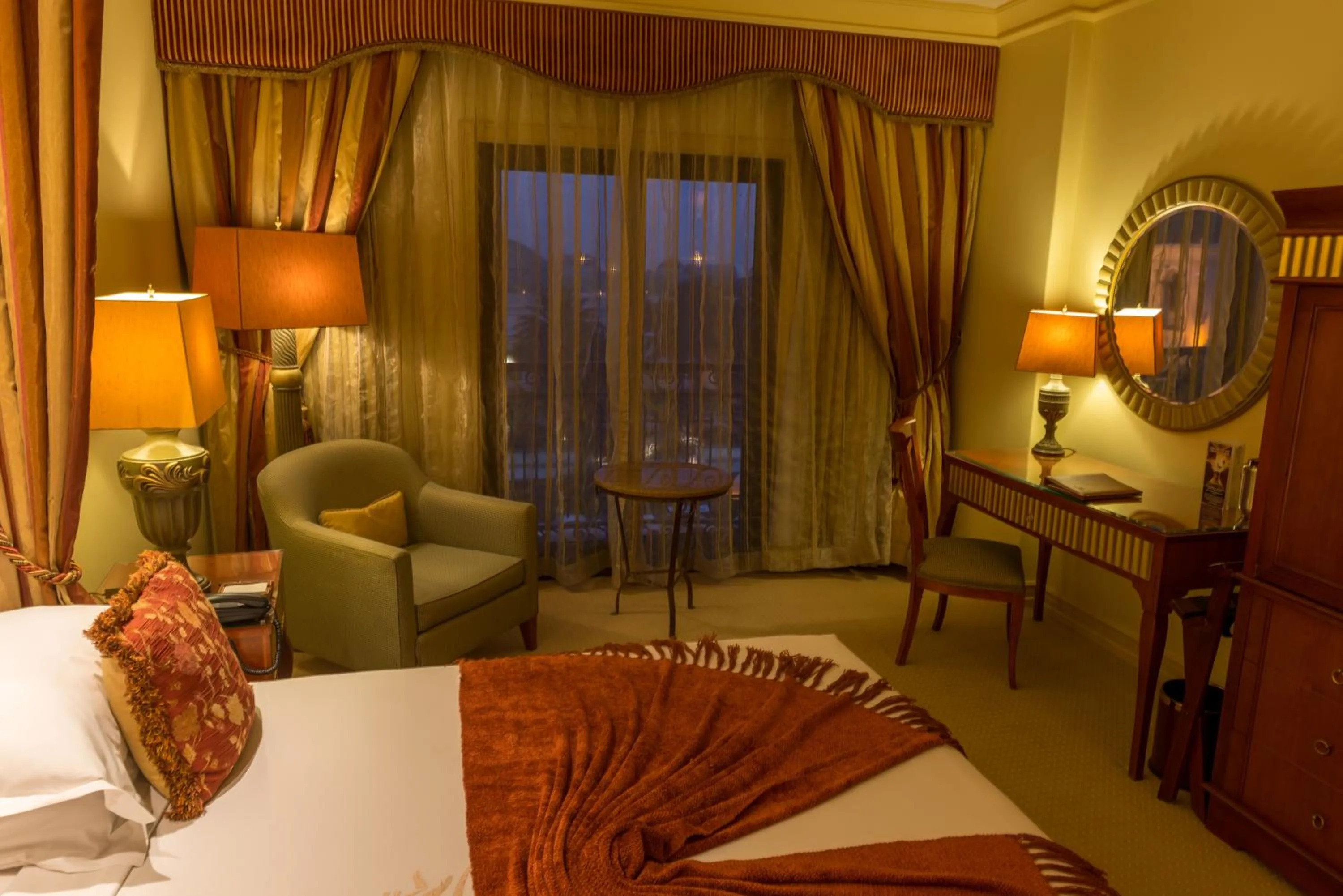 Photo of the whole room, Bed in Peermont D'oreale Grande at Emperors Palace