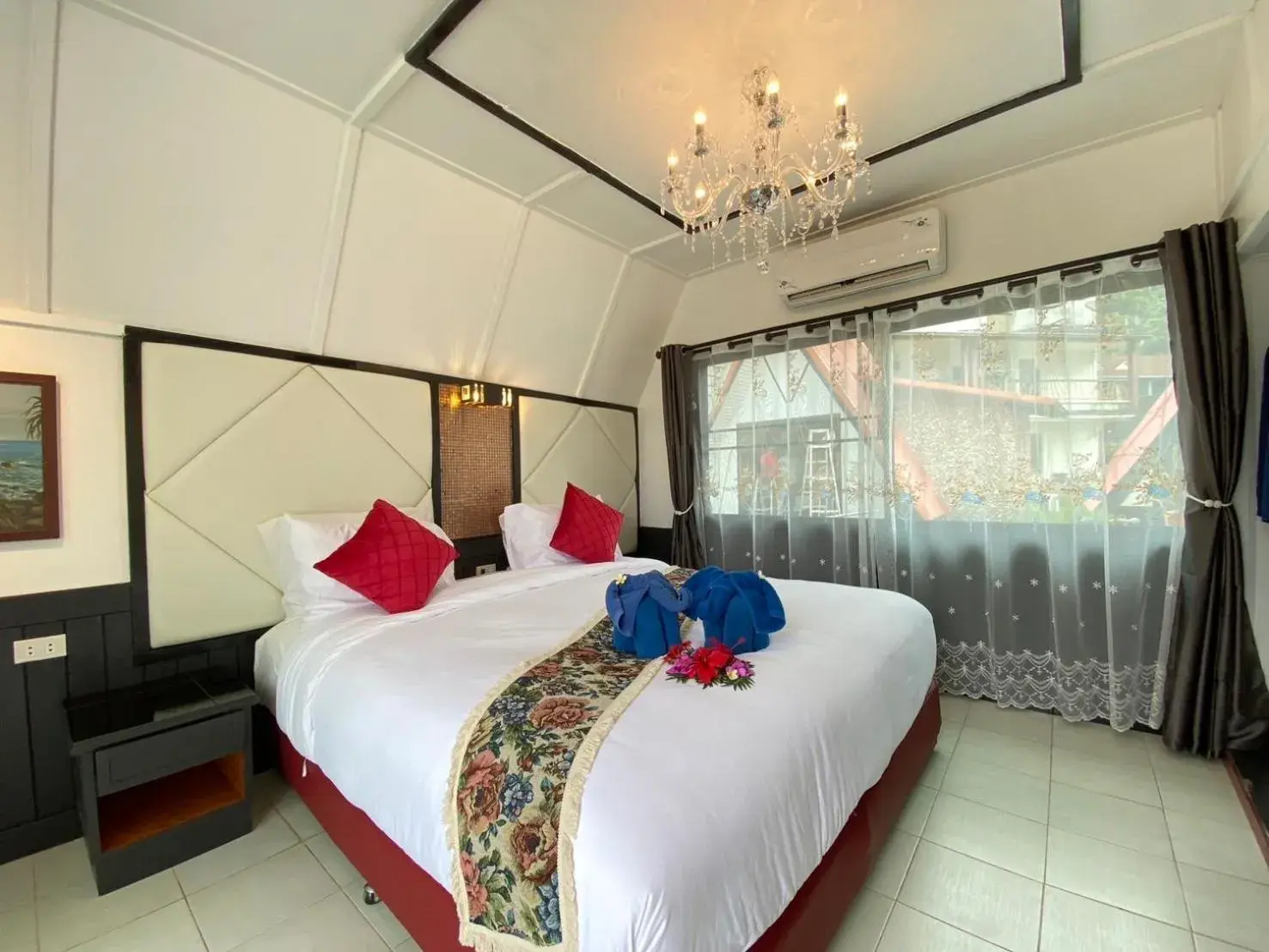 Bed in Koh Chang Resort Bed in Koh Chang Resort