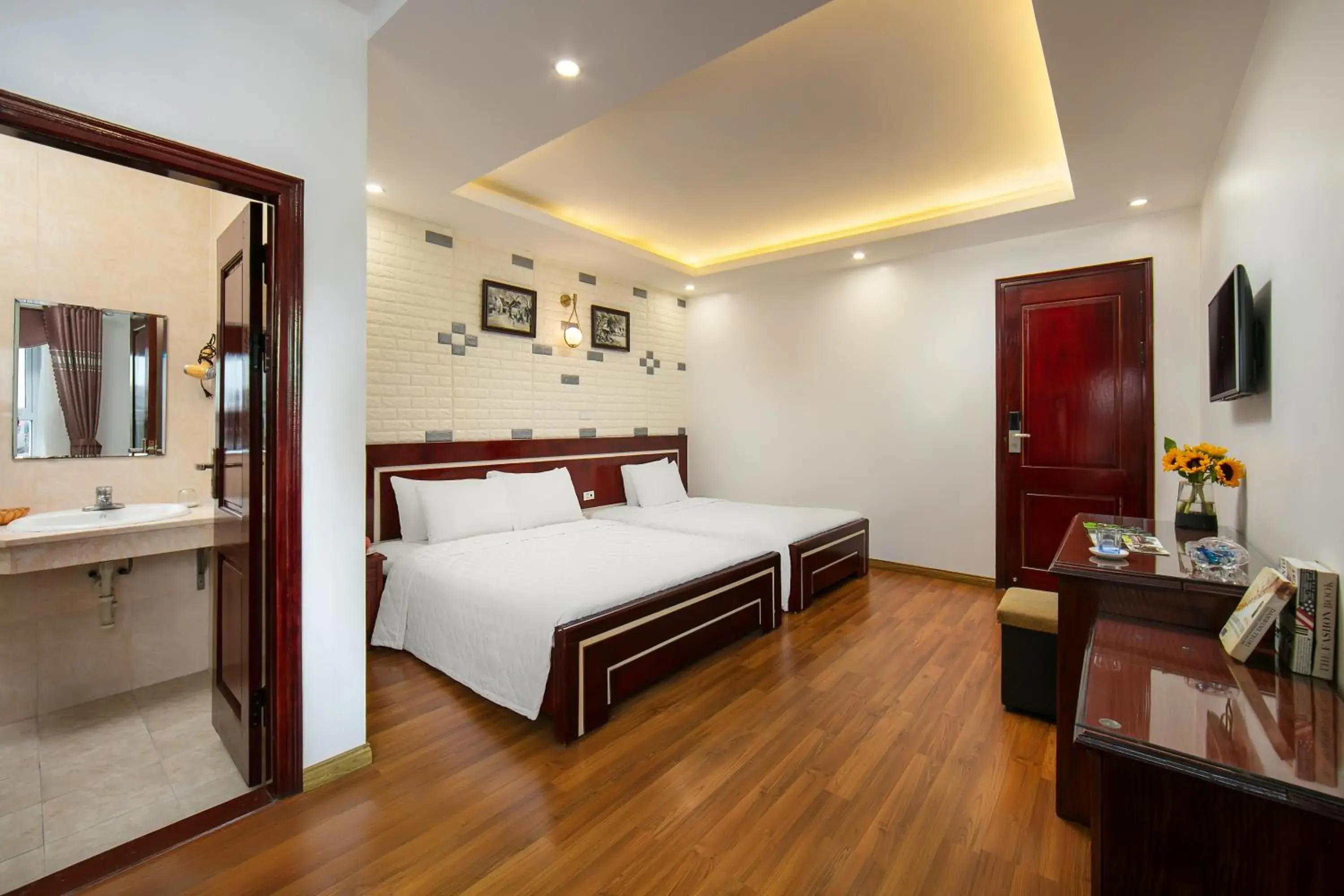 Bed in New Airport Hotel Bed in New Airport Hotel