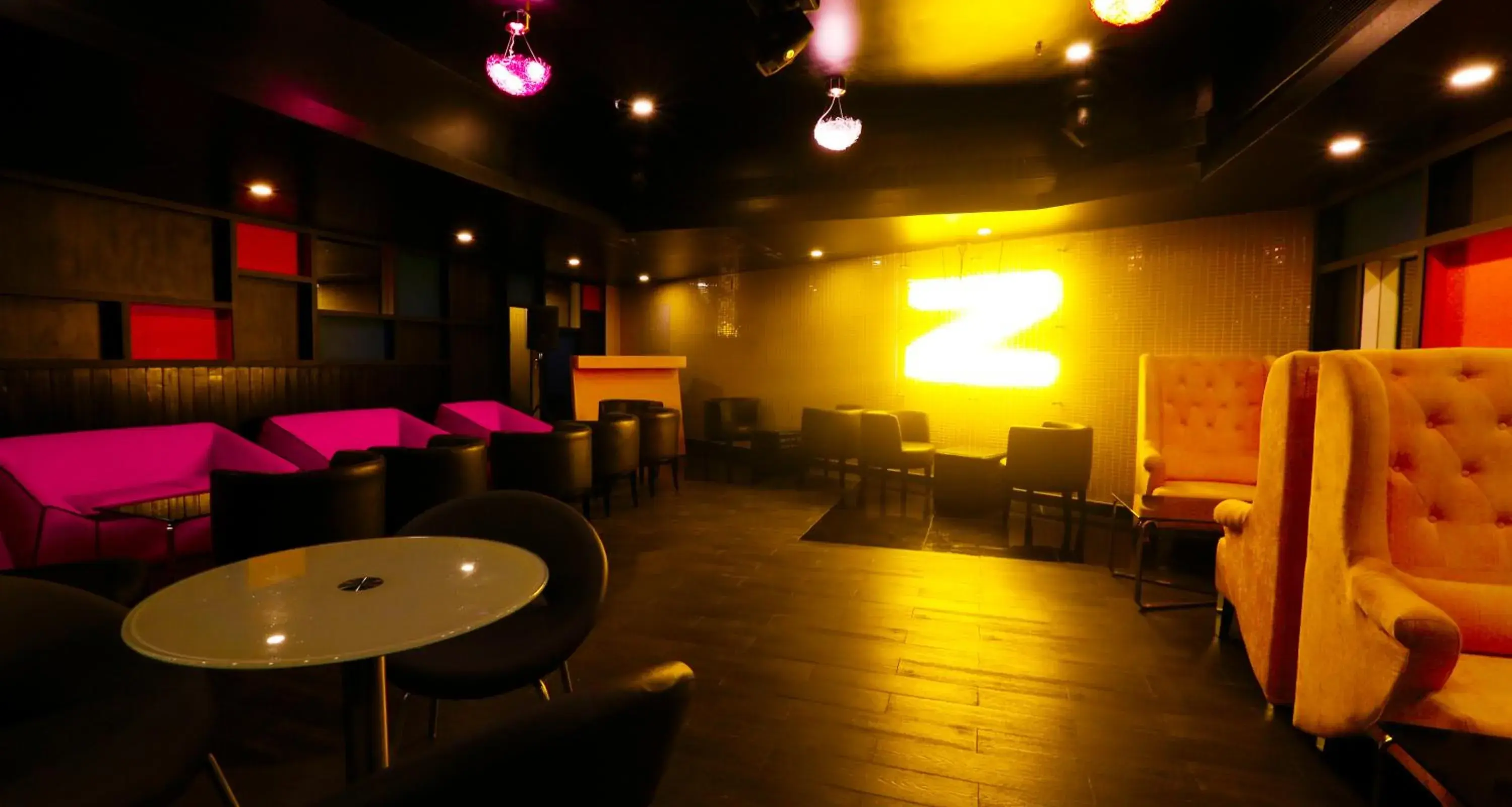 Lounge or bar in Zone By The Park, ORR, Chennai Lounge or bar in Zone By The Park, ORR, Chennai