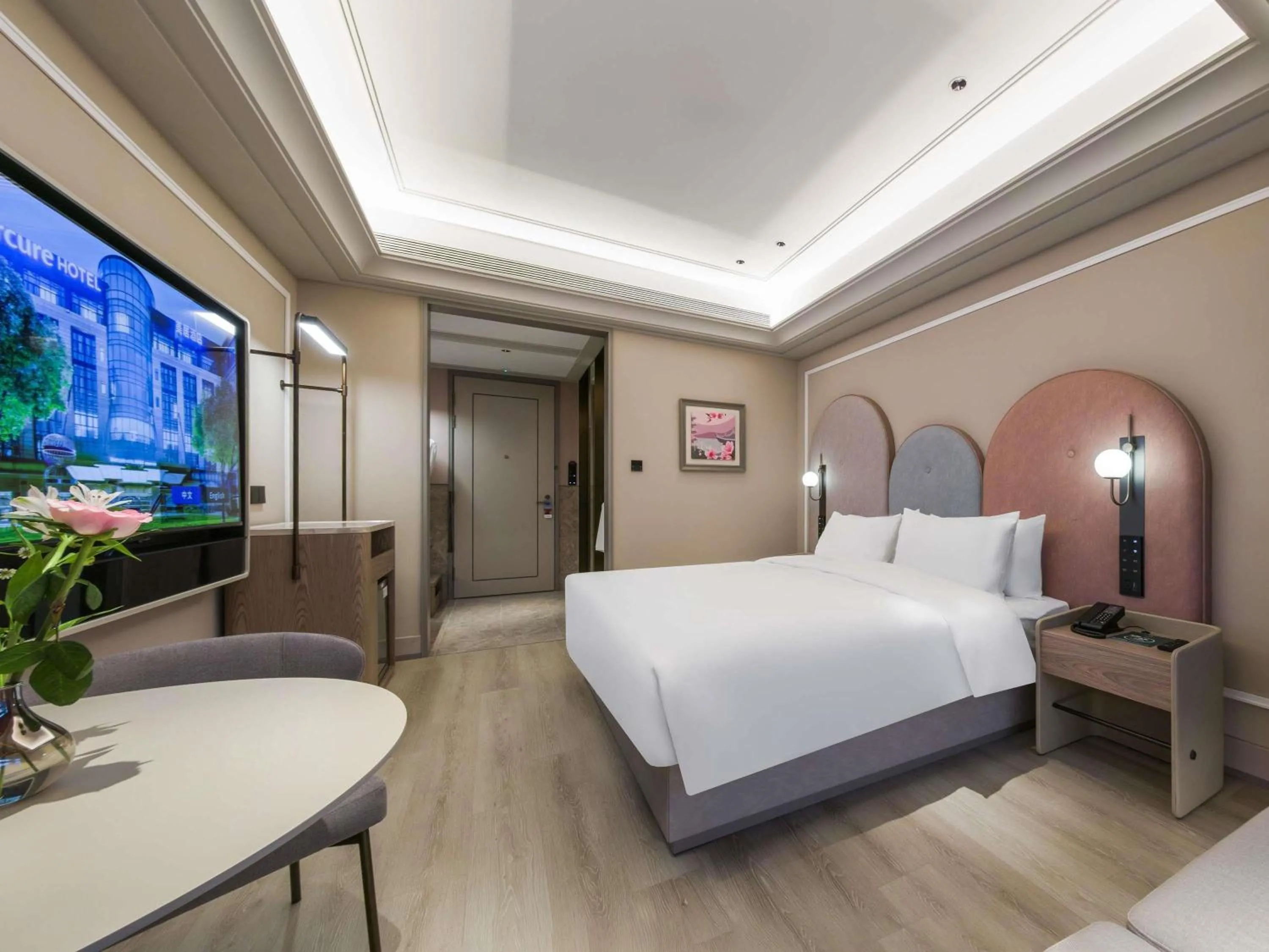 Bedroom, Bed in Mercure Wuxi East Railway Station