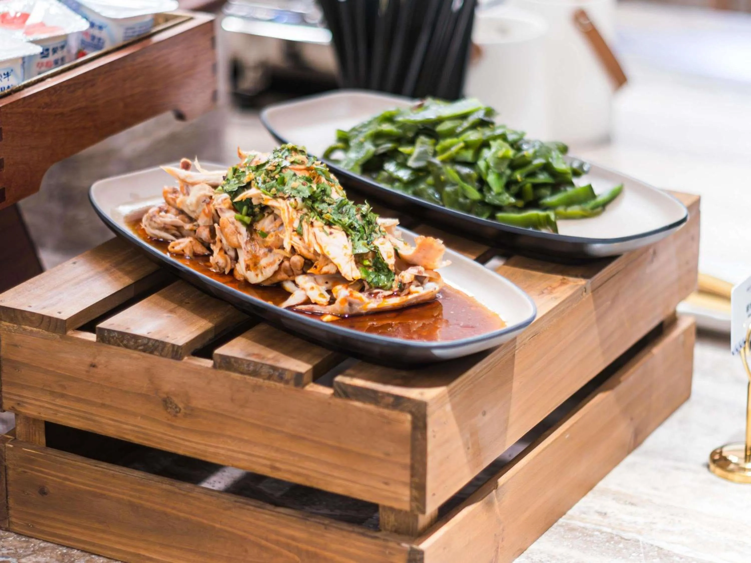 Restaurant/places to eat in Mercure Wuxi East Railway Station