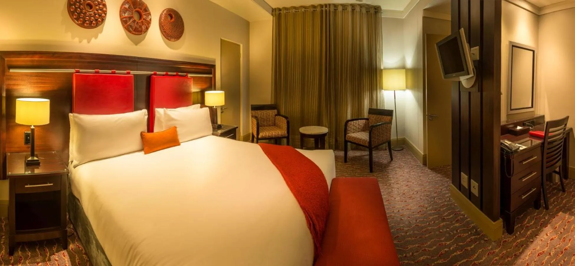 Bed in Mondior at Emperors Palace