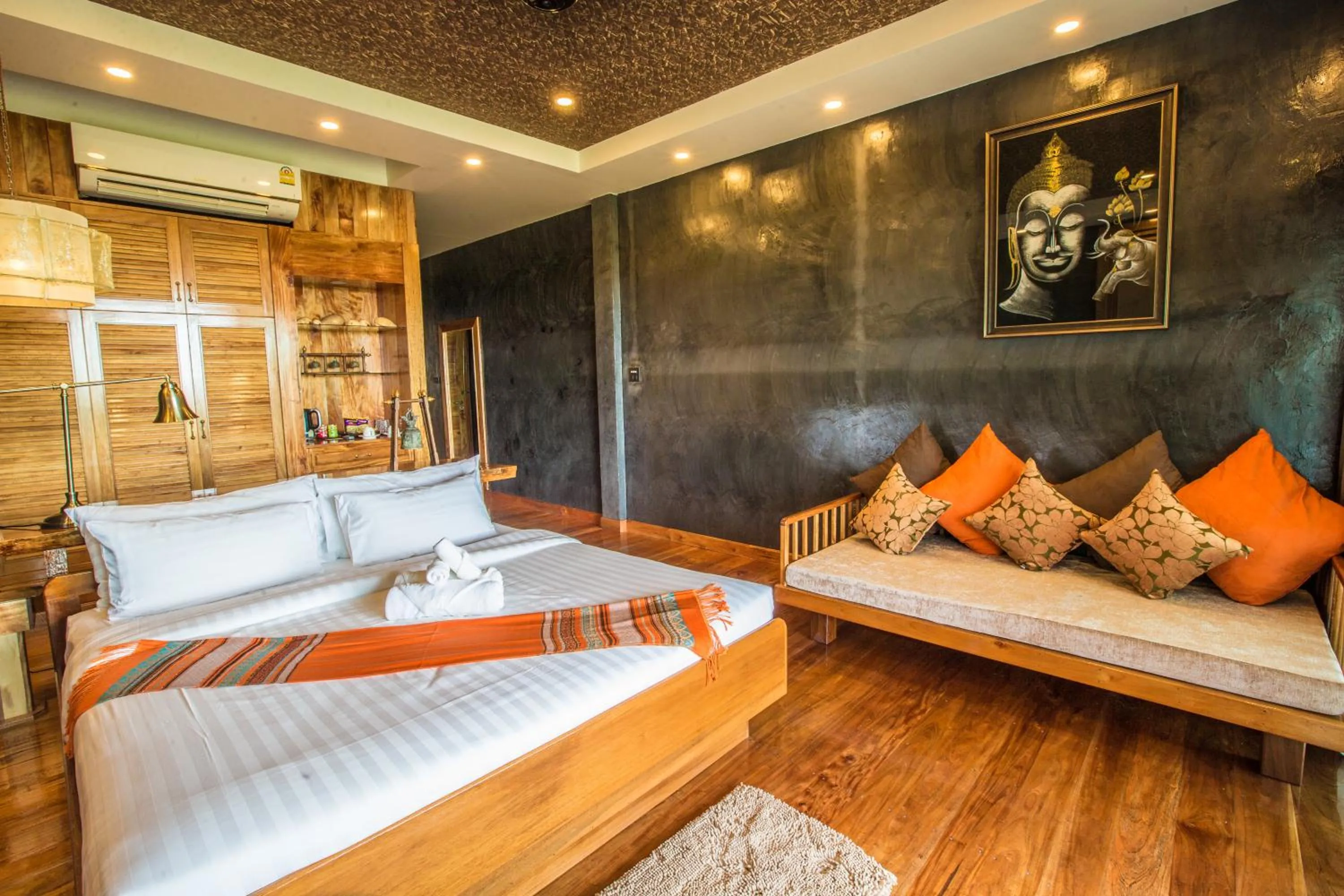 Bedroom in Andalay Beach Resort Koh Libong