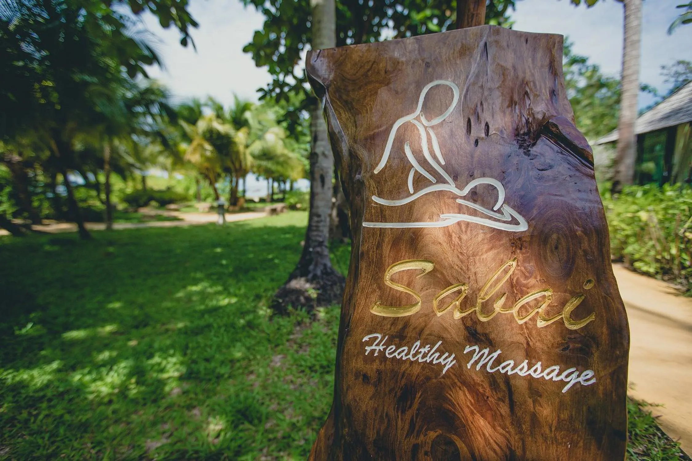 Massage in Andalay Beach Resort Koh Libong