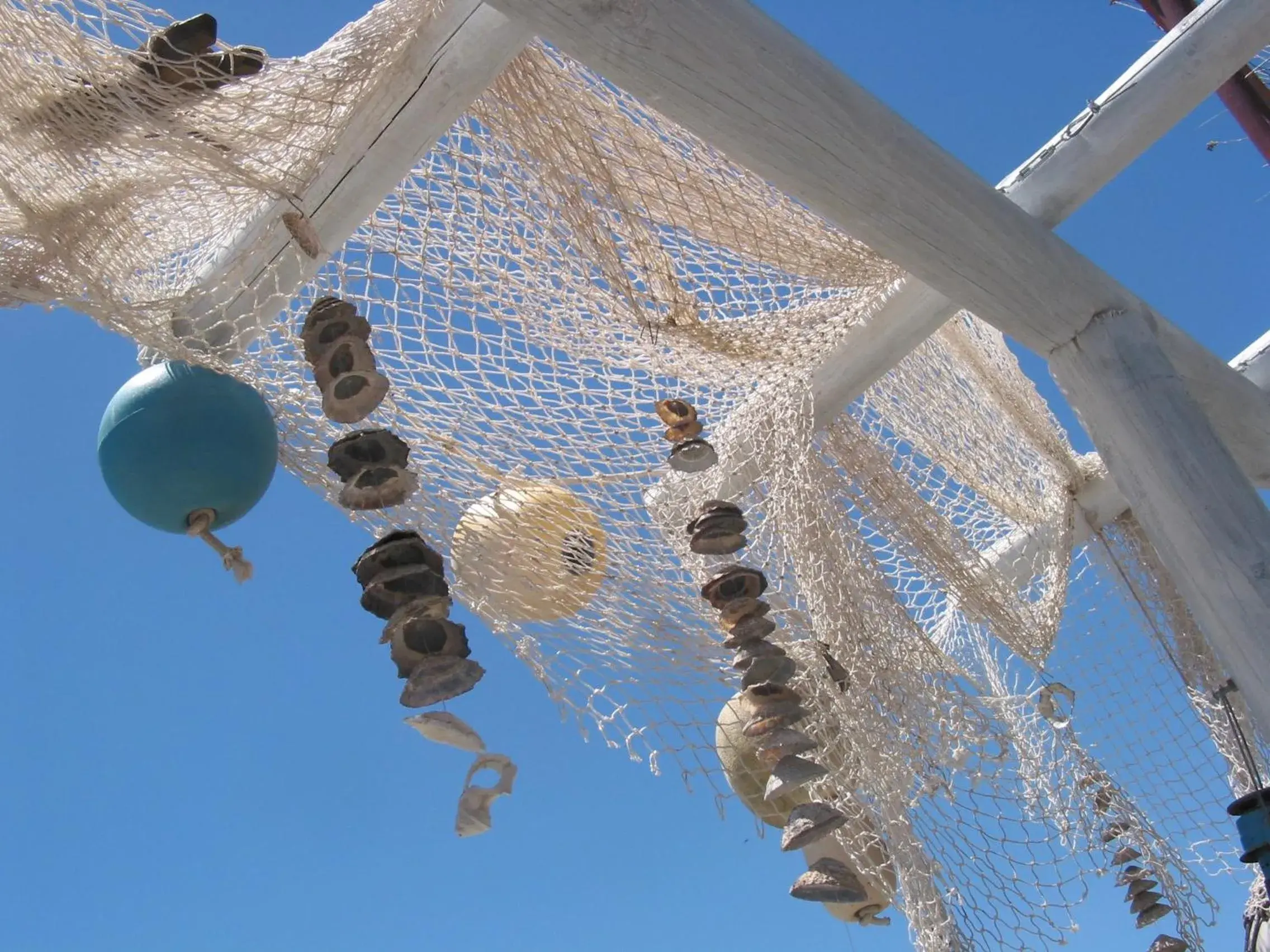 Facade/entrance in Farr Out Guest House Facade/entrance in Farr Out Guest House