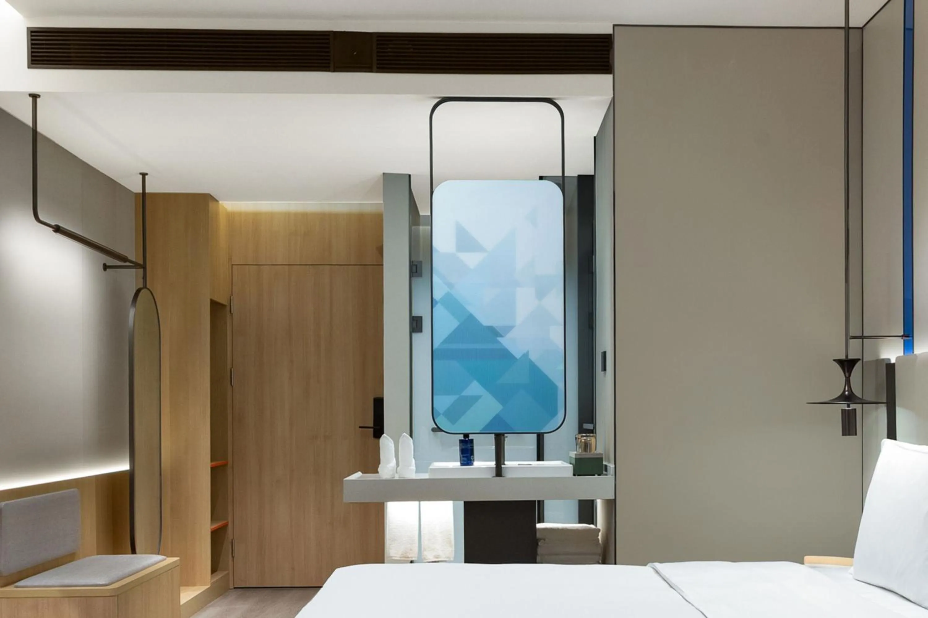 Bathroom, Bed in Holiday Inn Express Neijiang High-Tech Zone by IHG