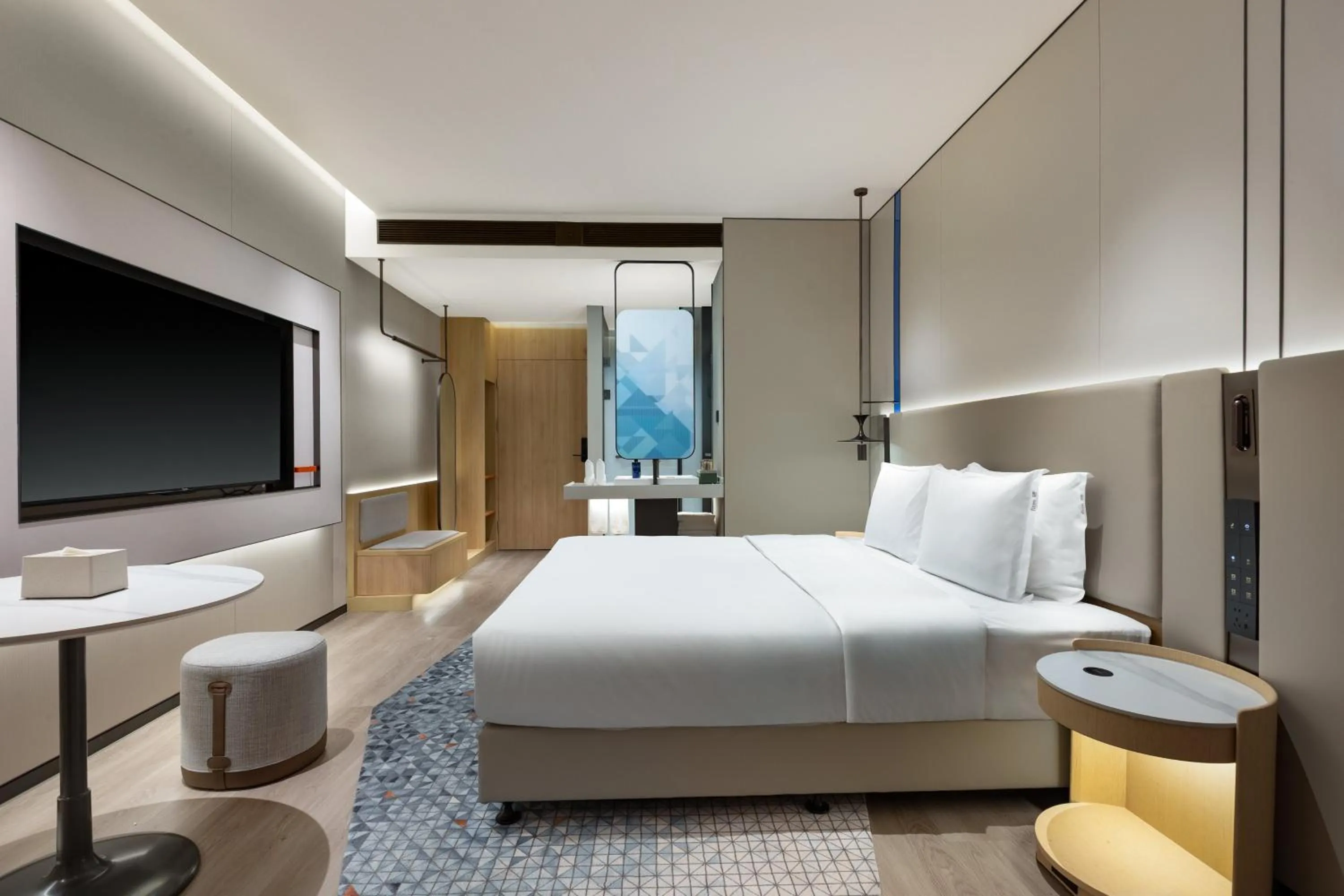 Photo of the whole room, Bed in Holiday Inn Express Neijiang High-Tech Zone by IHG