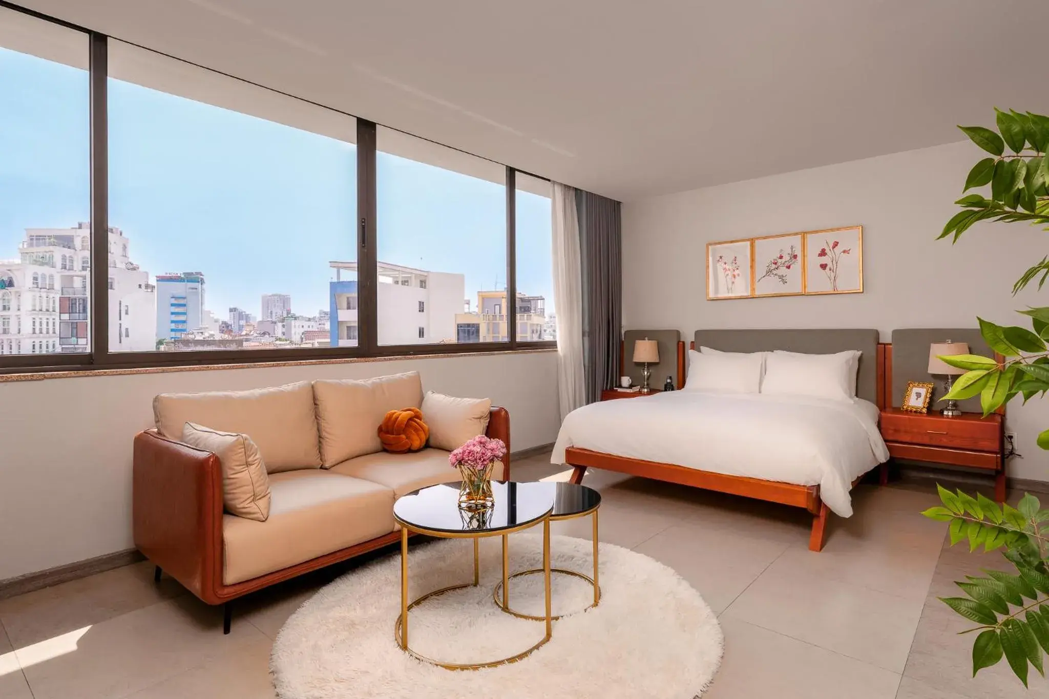 Suite in SAZI Parlia Hotel - Free Nails HairWash n Airport Suite in SAZI Parlia Hotel - Free Nails HairWash n Airport