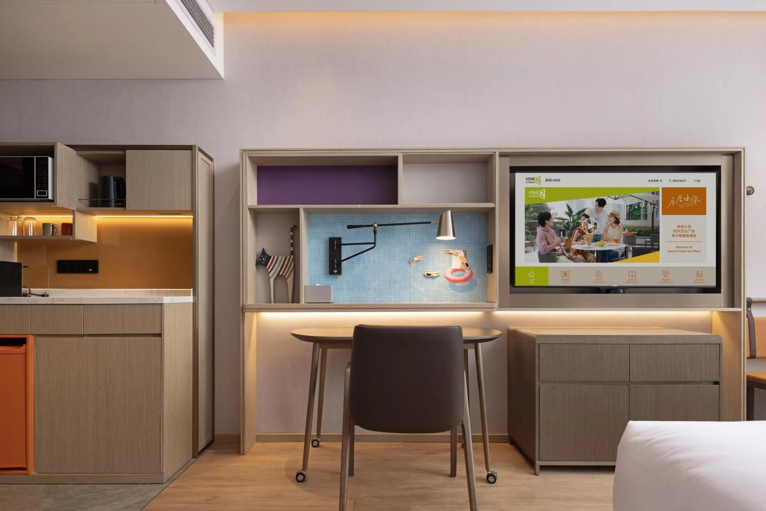 Seating area in Home2 Suite by Hilton Jingzhou Wanda Plaza