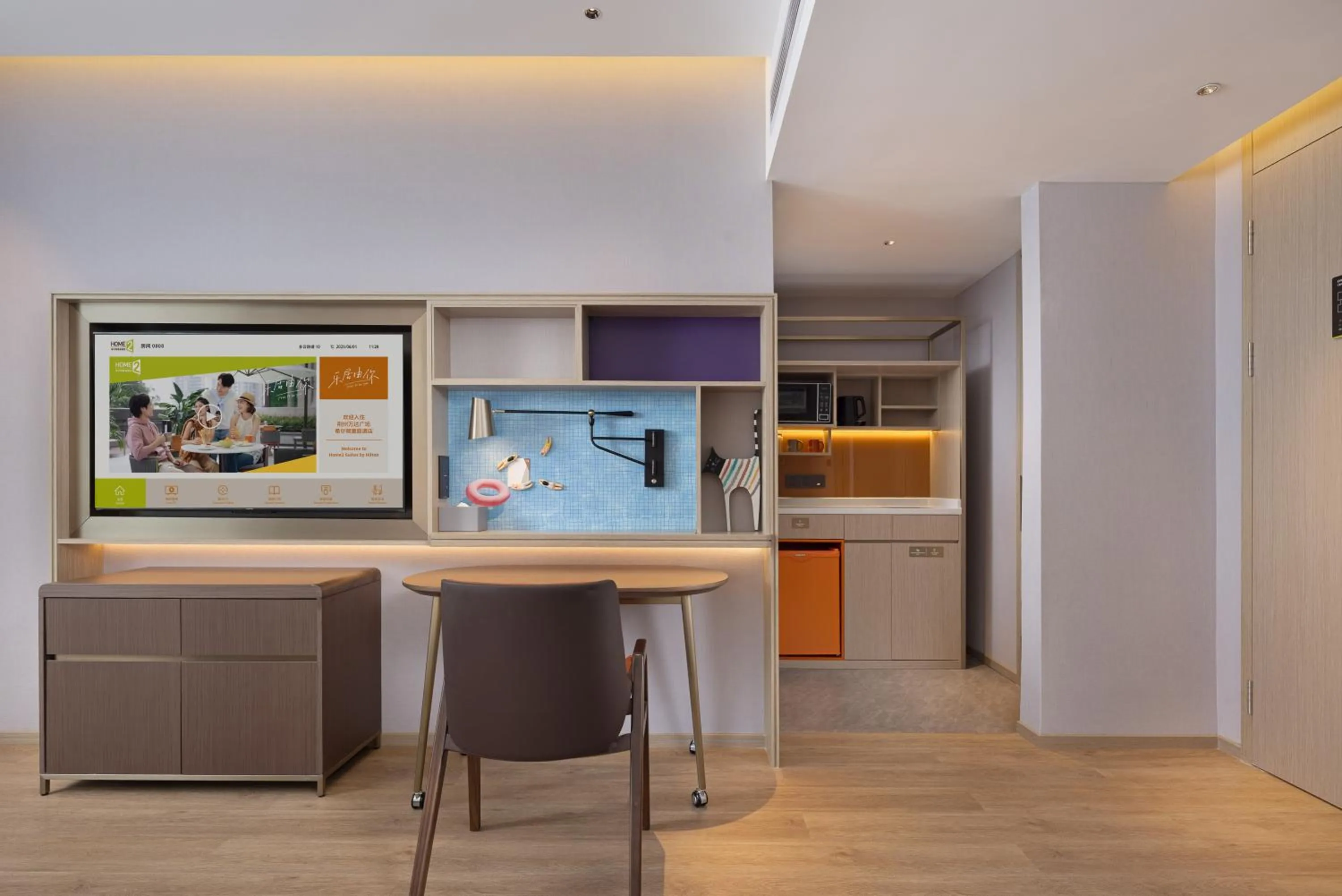 Seating area in Home2 Suite by Hilton Jingzhou Wanda Plaza