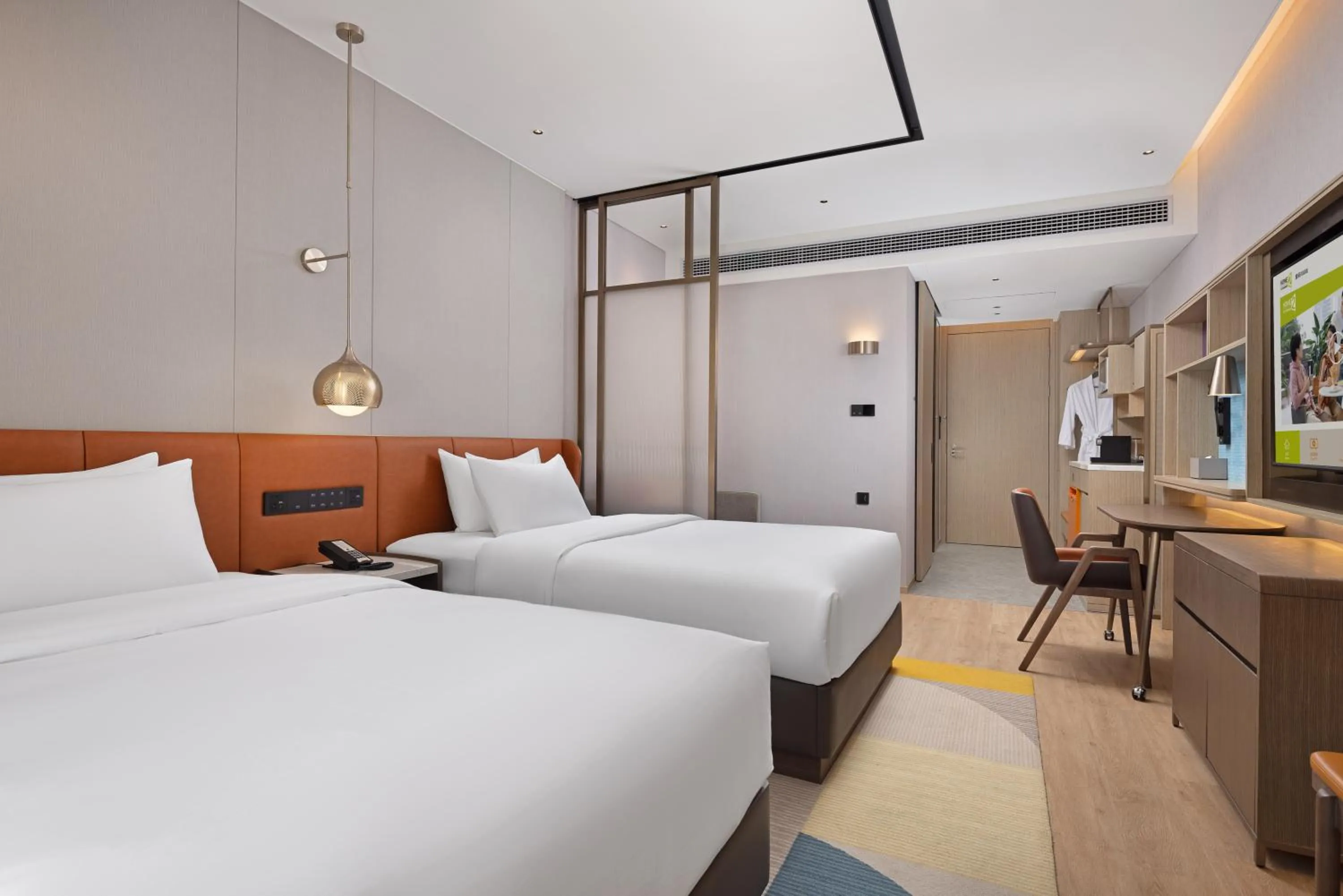Photo of the whole room, Bed in Home2 Suite by Hilton Jingzhou Wanda Plaza