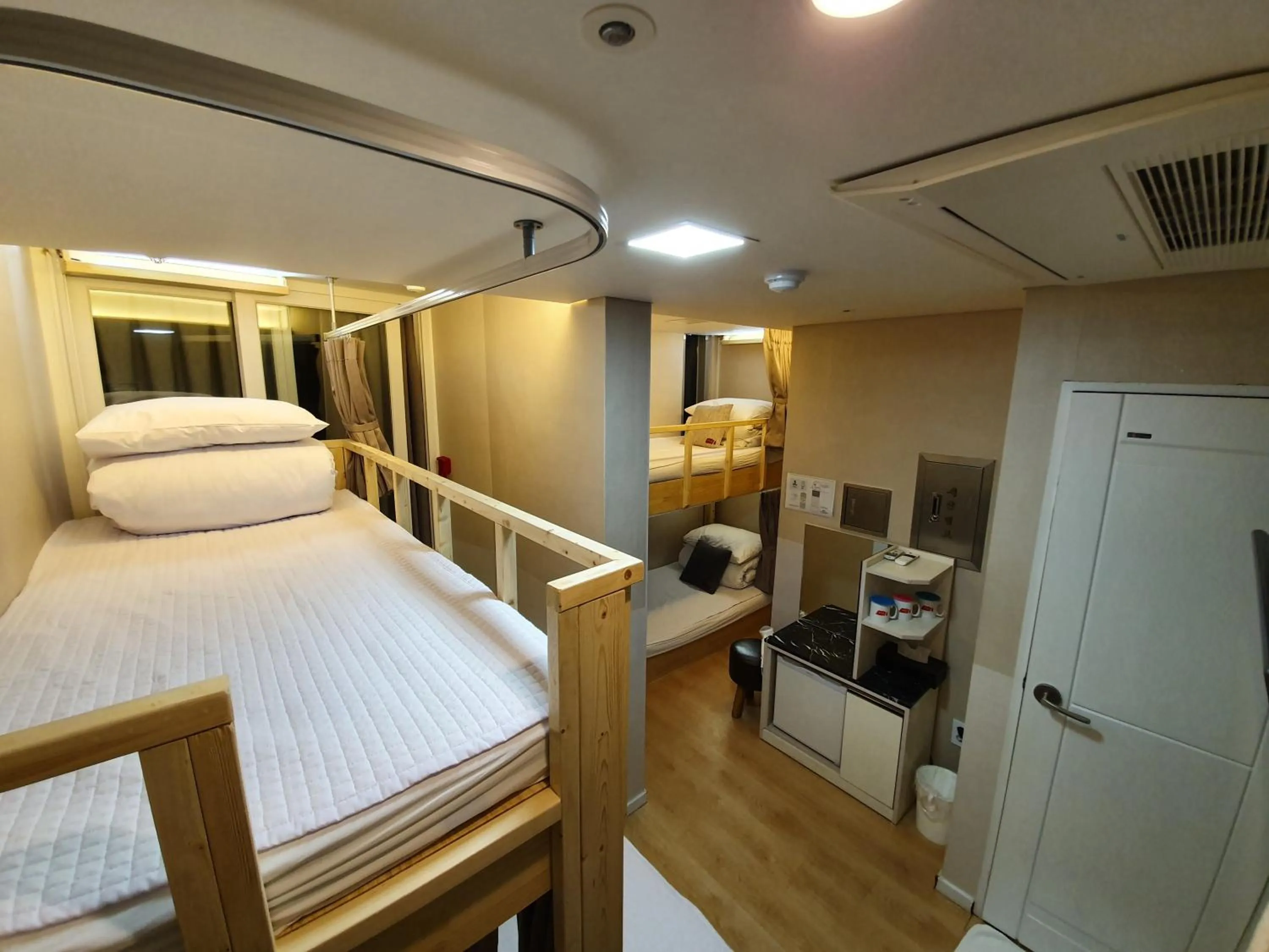 Photo of the whole room, Bed in STAY7 Myeongdong