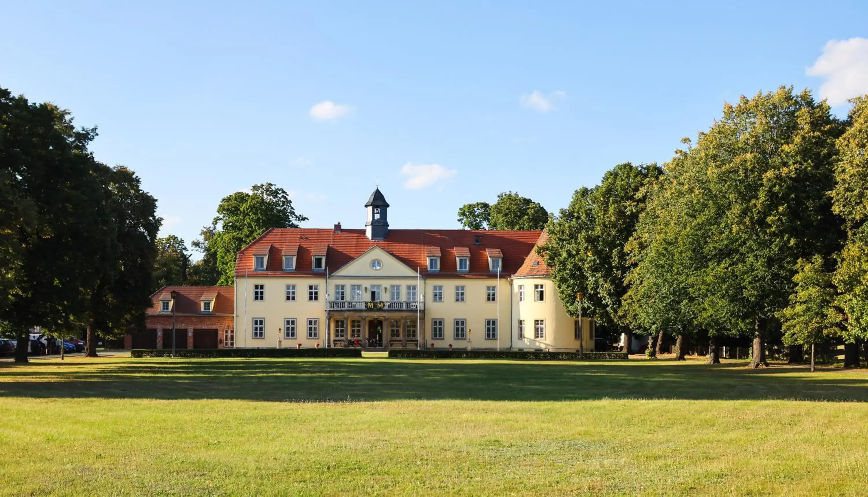 Hotel garni Schloss Grochwitz Hotel garni Schloss Grochwitz