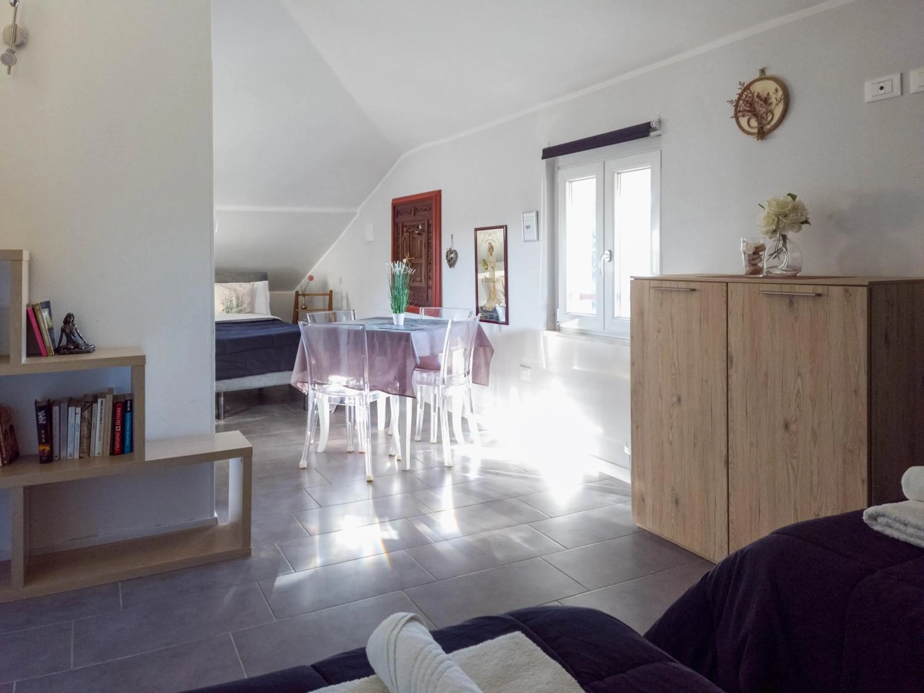 Nest Guesthouse