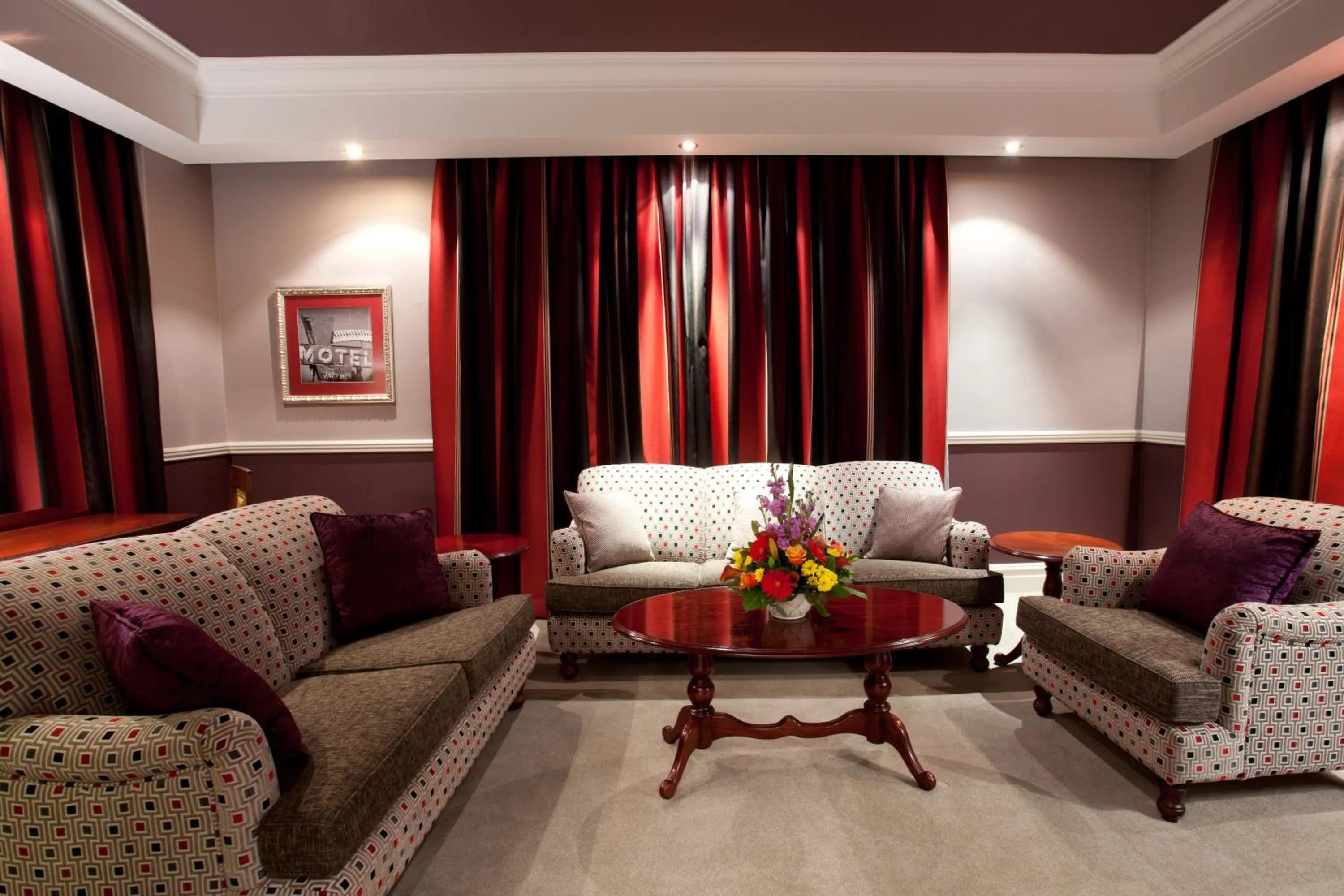 TV and multimedia in Walmont at Graceland