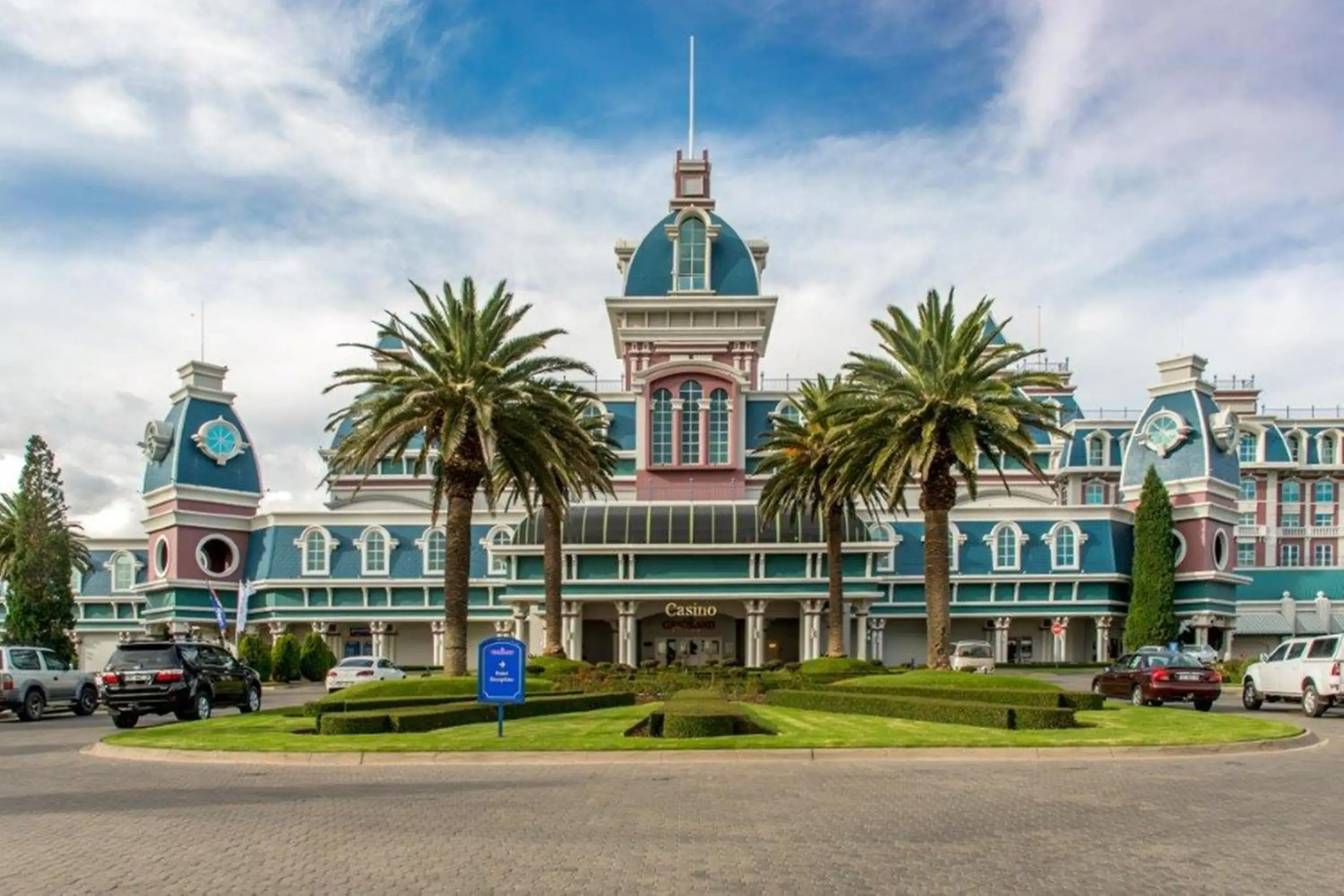 Property building in Walmont at Graceland Property building in Walmont at Graceland