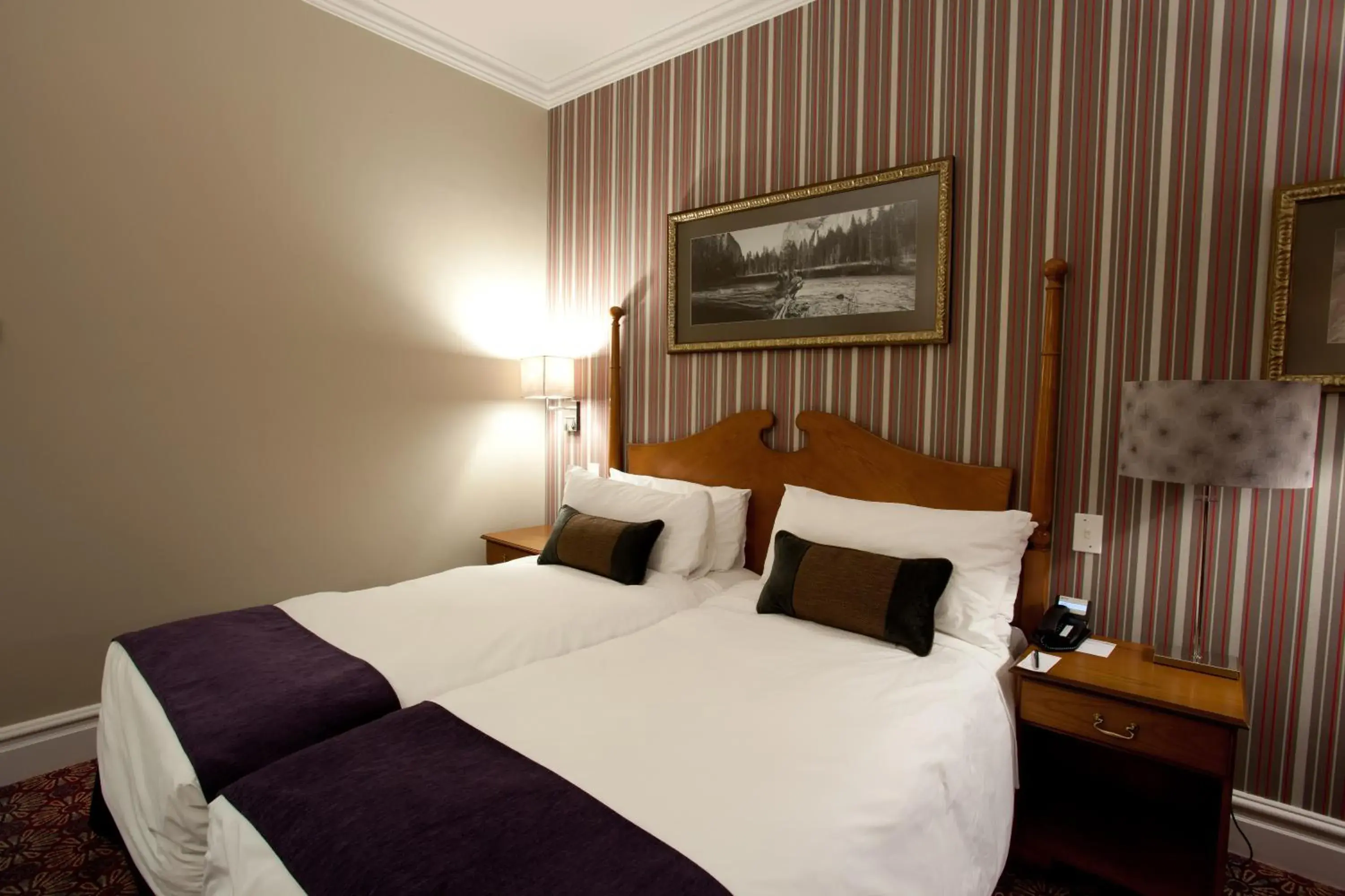 Bed in Walmont at Graceland Bed in Walmont at Graceland