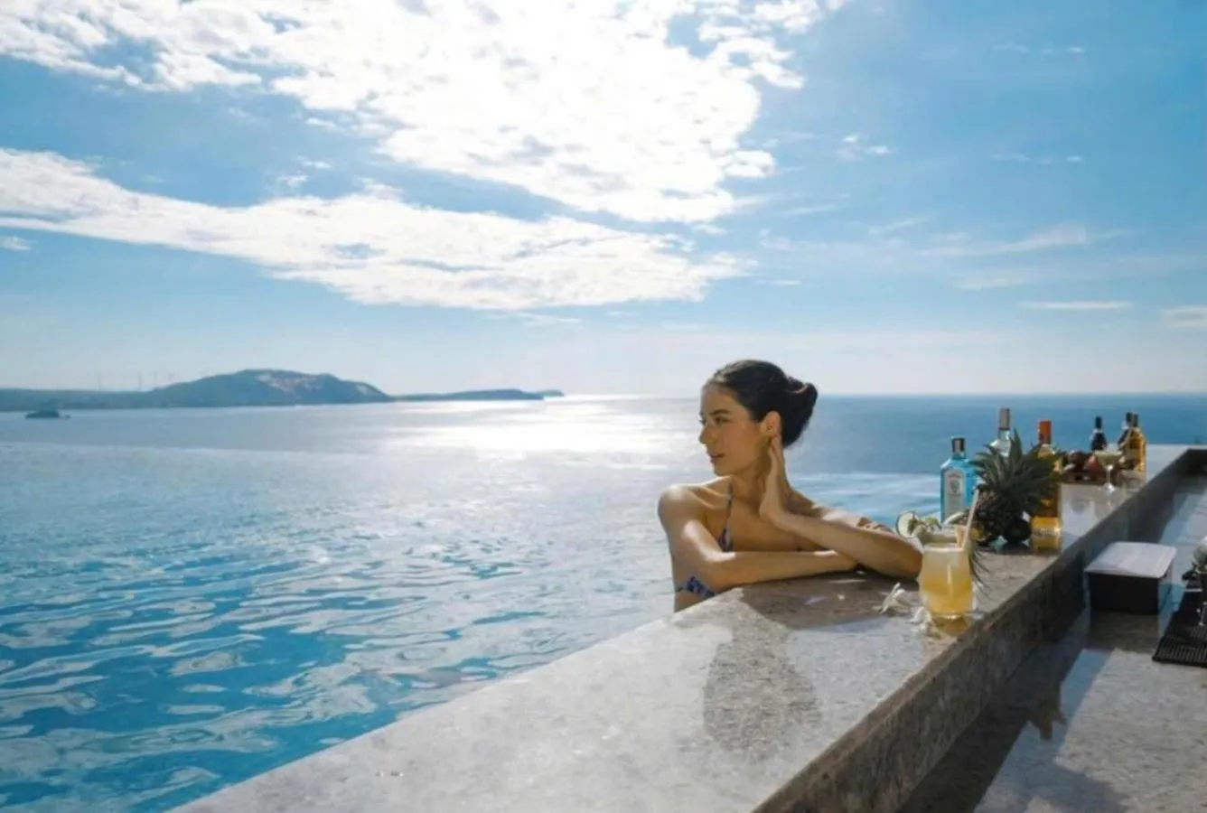 Lounge or bar in Apec Mandala Ocean Retreat- Mui Ne