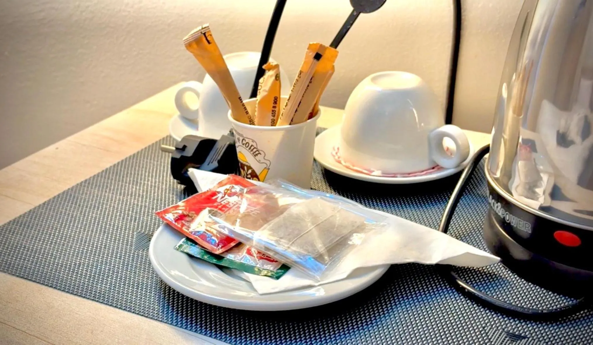 Coffee/tea facilities in Nile Hotel