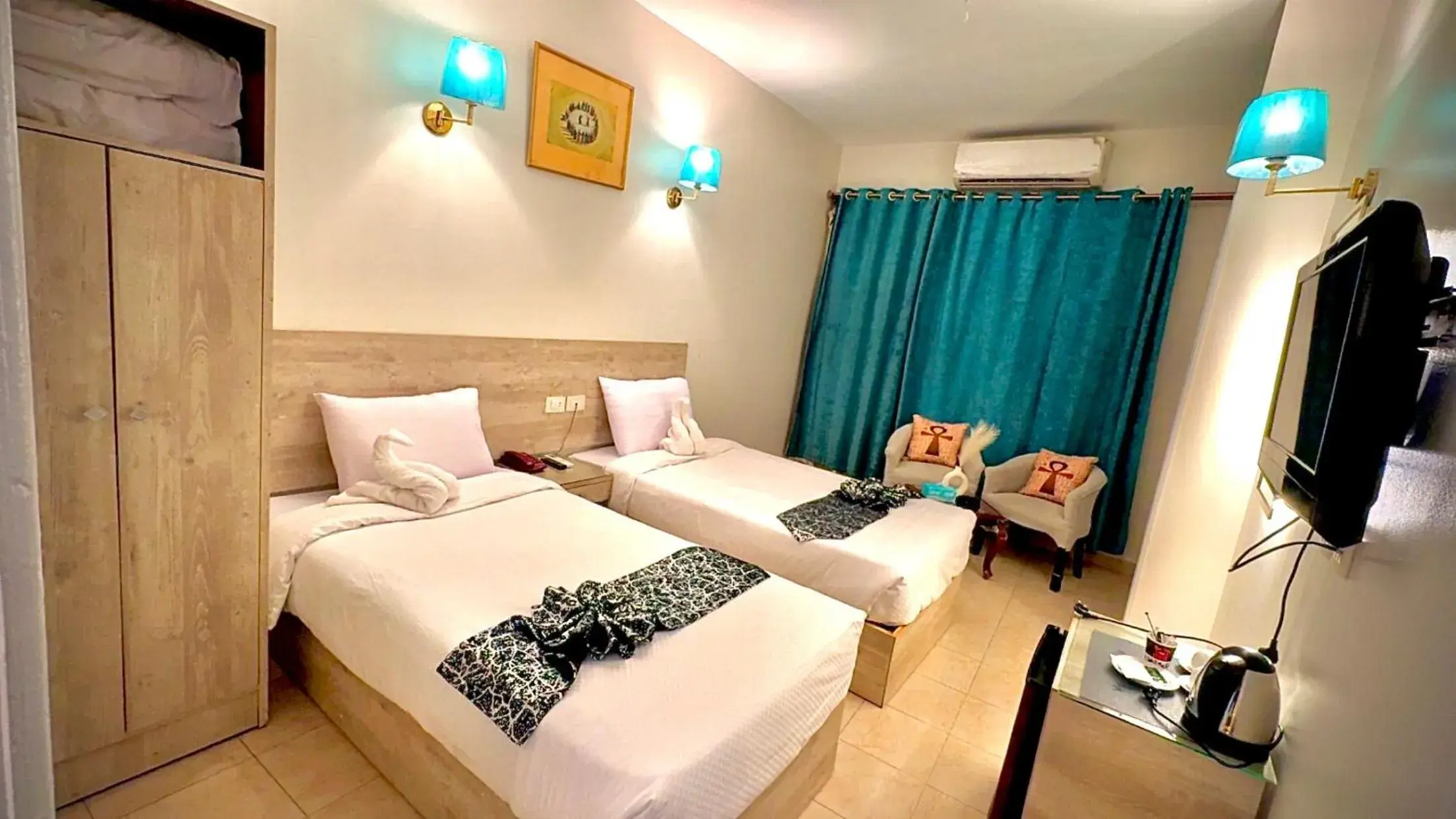 Double Room in Nile Hotel Double Room in Nile Hotel