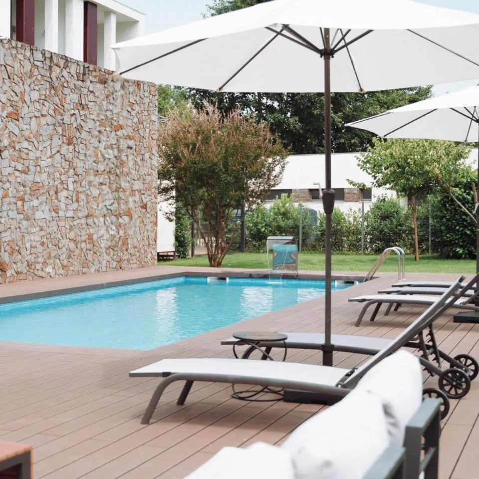 Swimming pool in Hotel Parque Serra da Lousã
