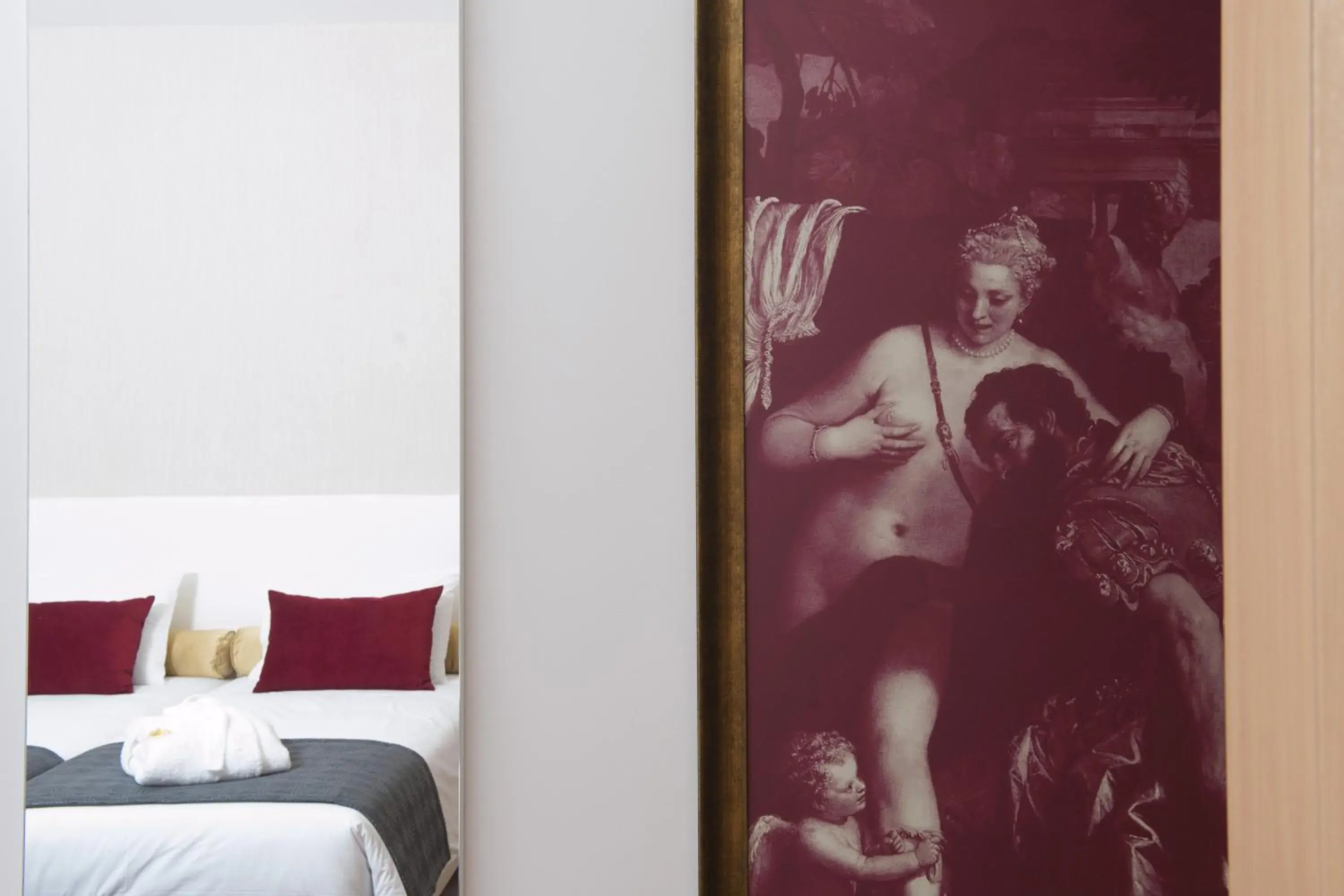 Twin Room with Balcony - single occupancy in Hotel Parque Serra da Lousã Twin Room with Balcony - single occupancy in Hotel Parque Serra da Lousã