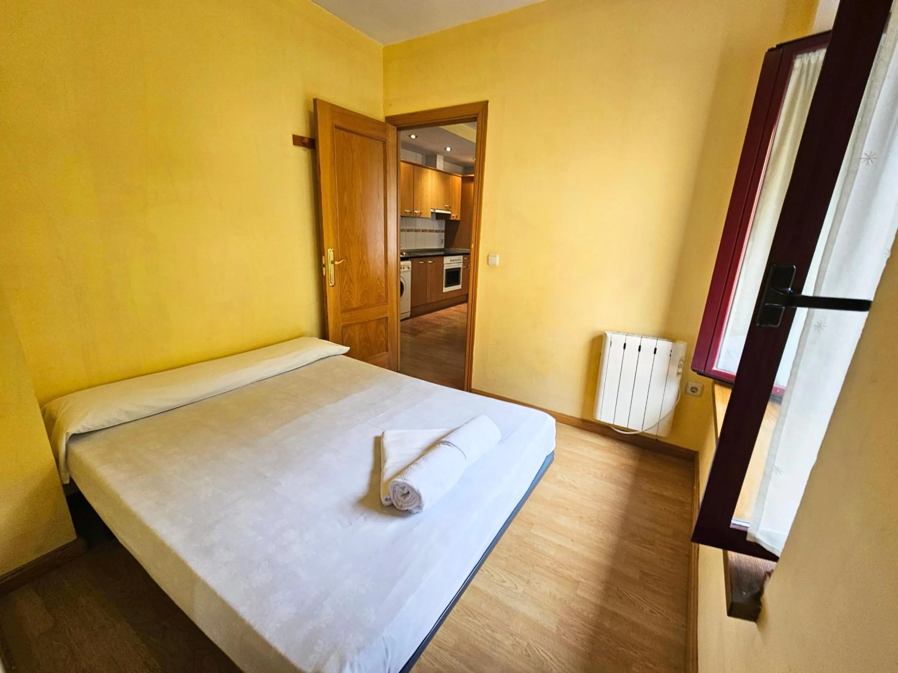 Bed in Apartamentos Canfranc 3000