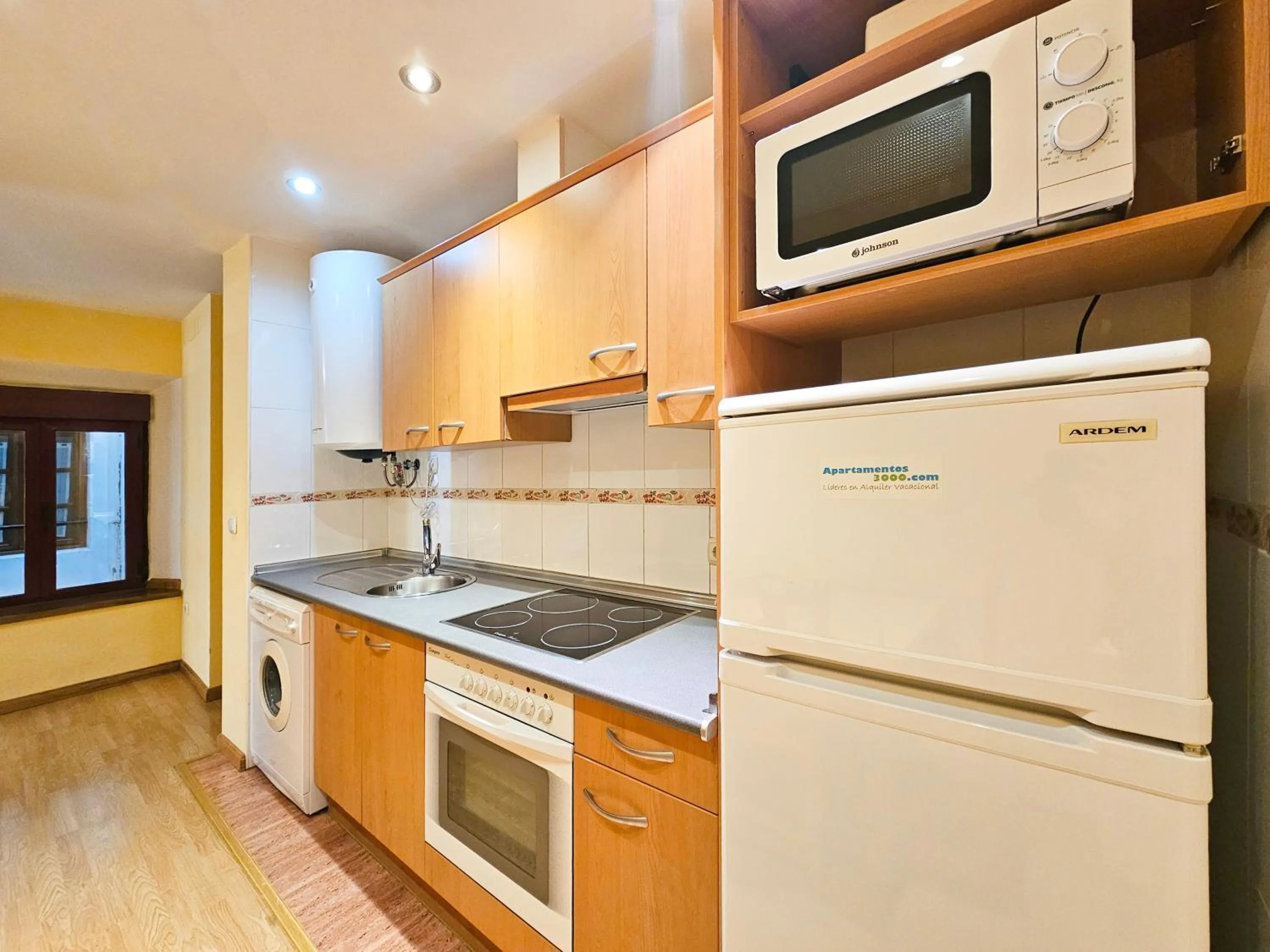 Kitchen or kitchenette in Apartamentos Canfranc 3000