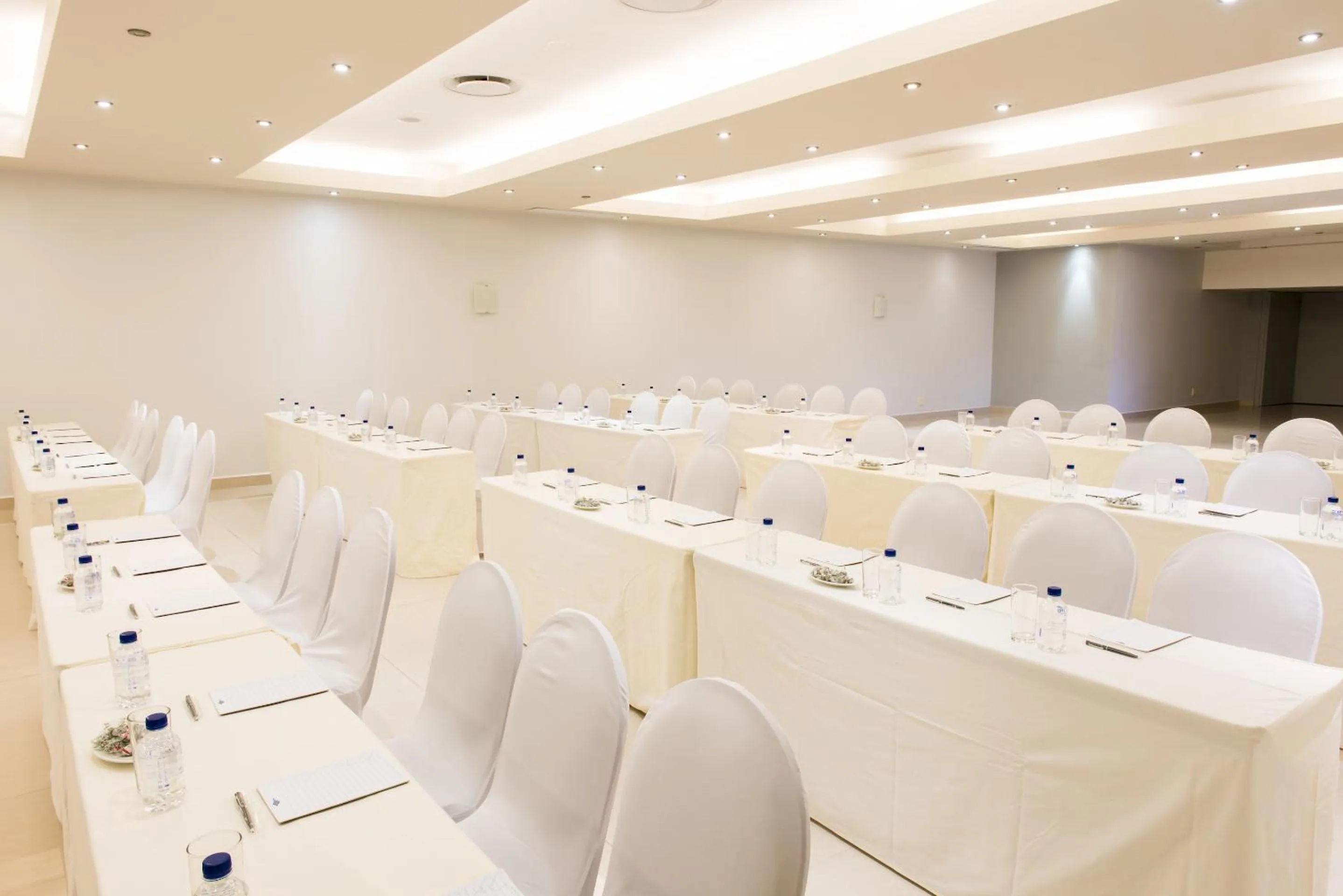 Banquet/Function facilities in San Lameer Resort Hotel & Spa