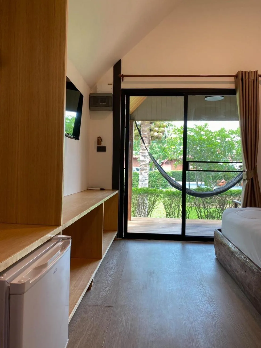 Bedroom, Bed in Pai Nam Now