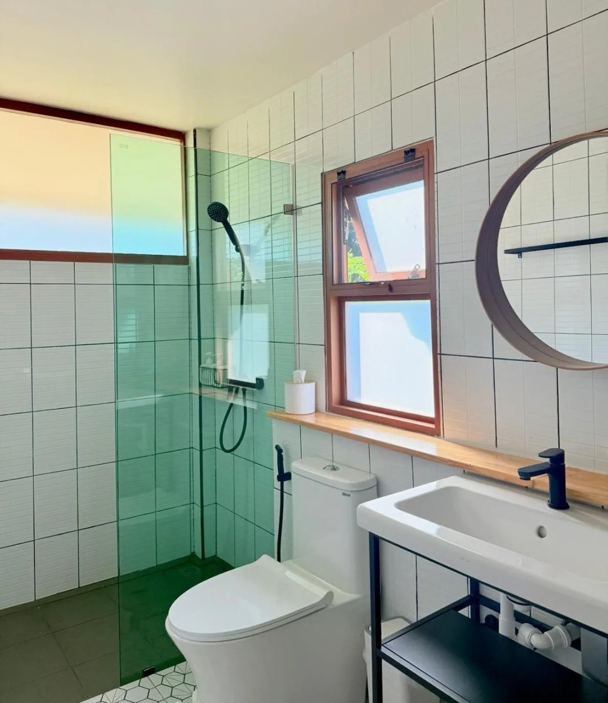 Bathroom in Pai Nam Now