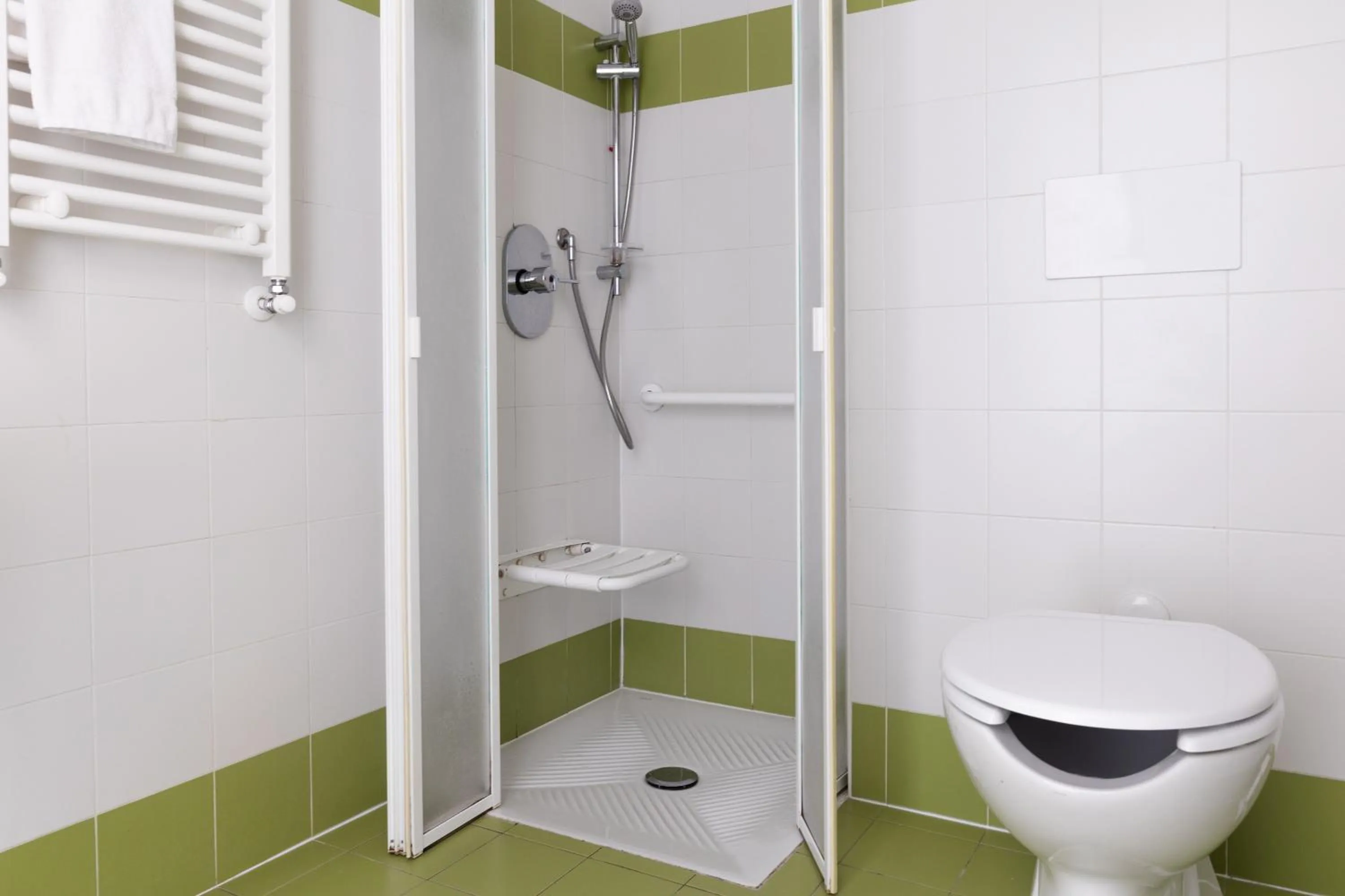 Shower in Hotel Campus Sanpaolo