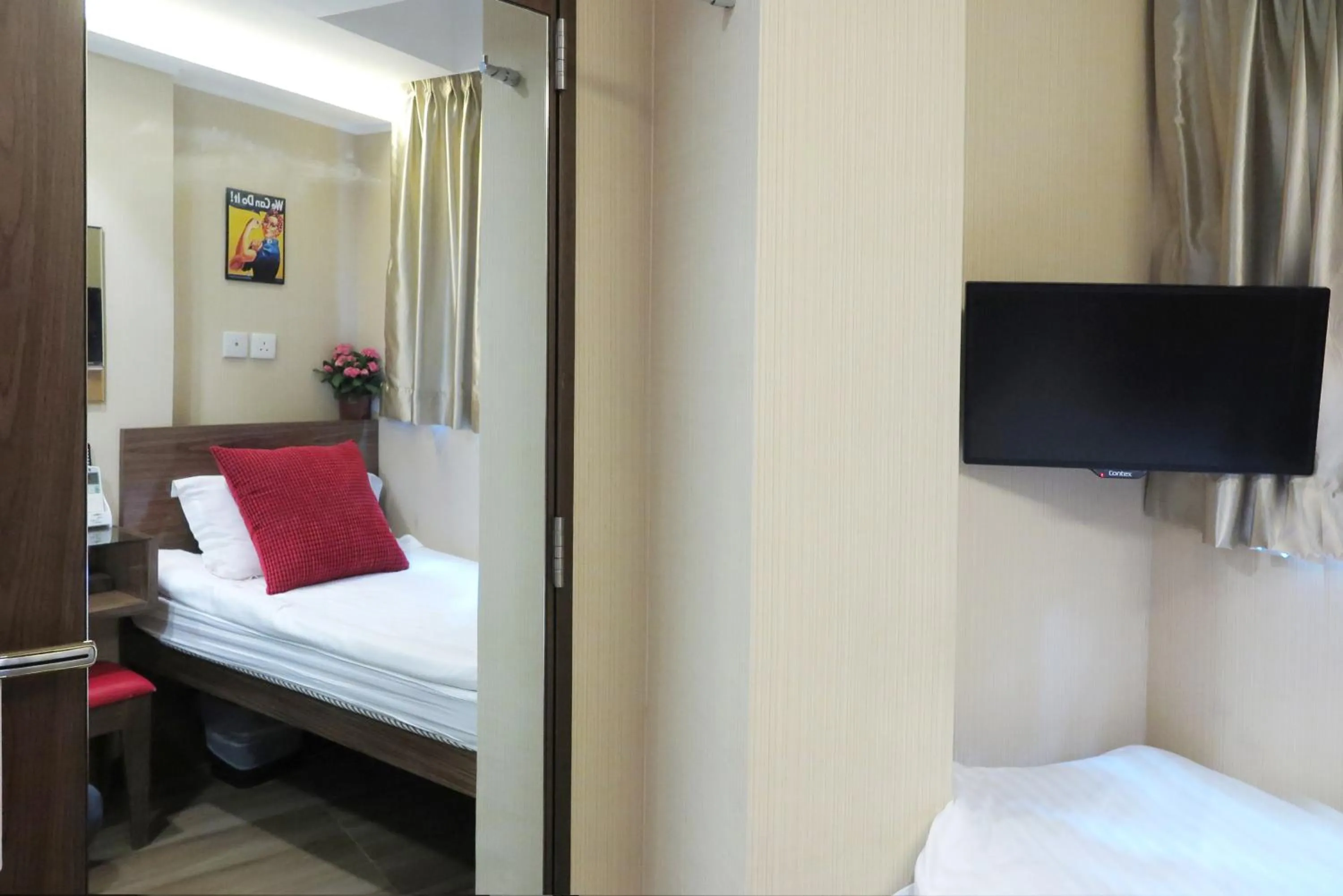 Other, Bed in Shanghai Red