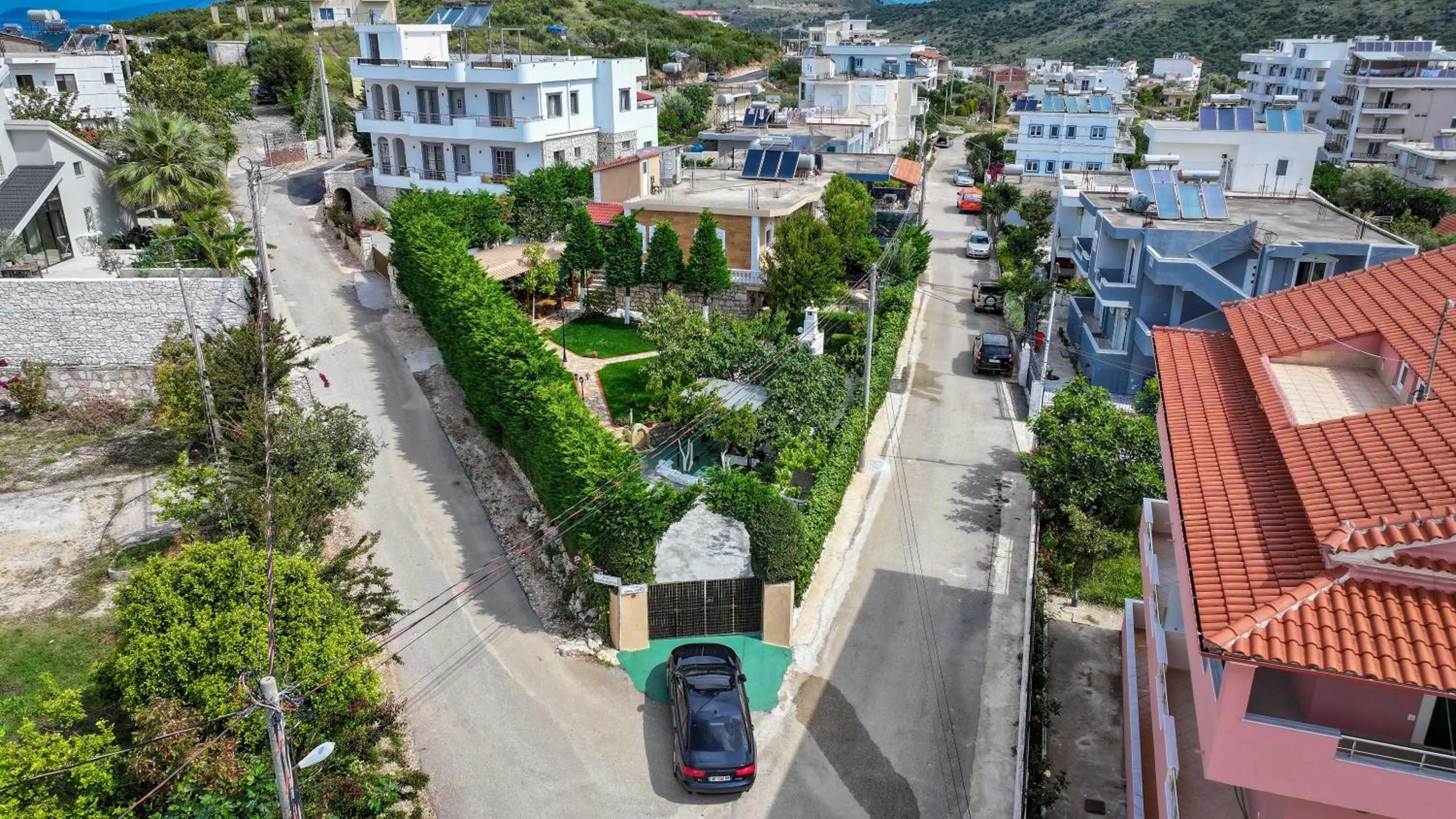 Villa M Cako