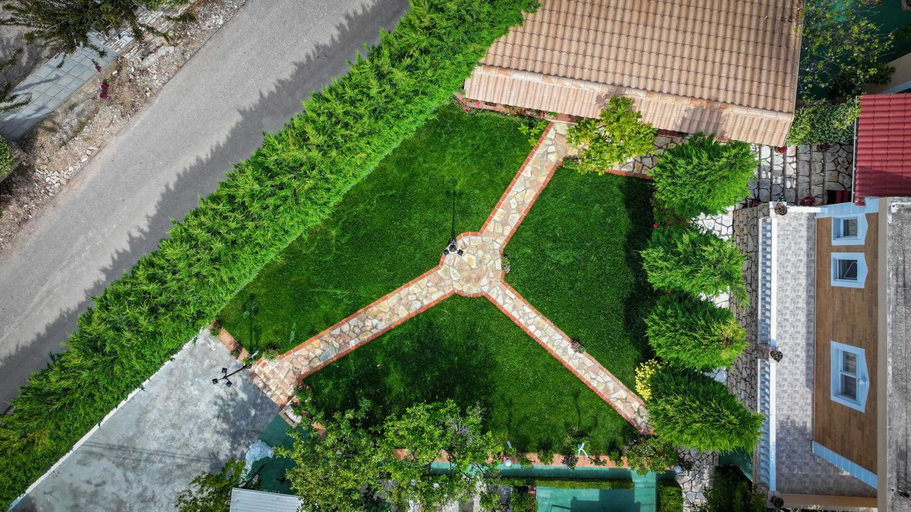 Villa M Cako